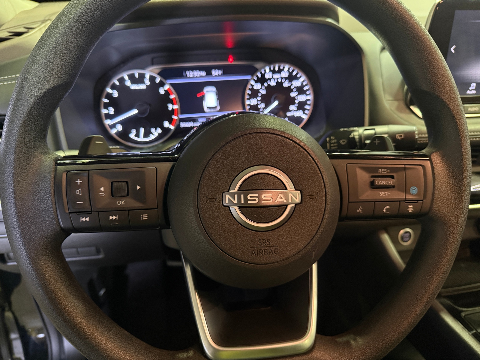 Thumbnail: 2023 Nissan Rogue - 5