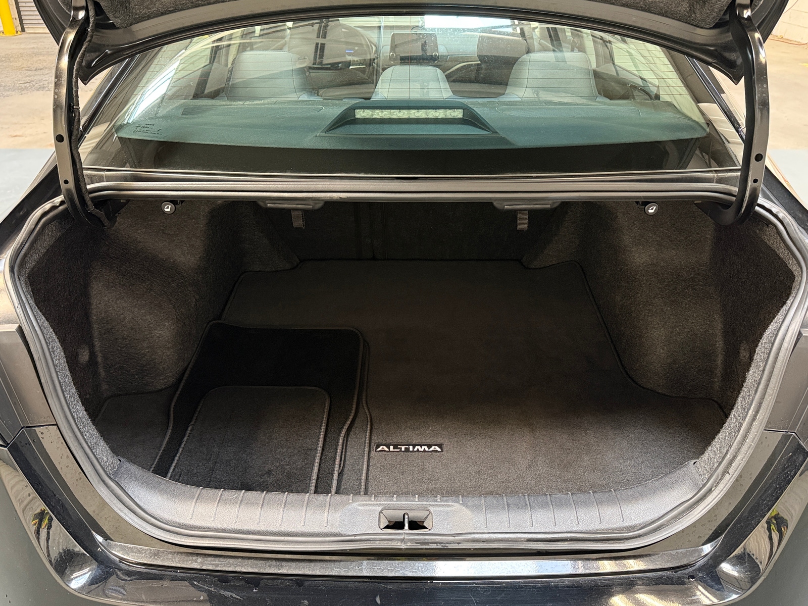 Thumbnail: 2024 Nissan Altima - 7