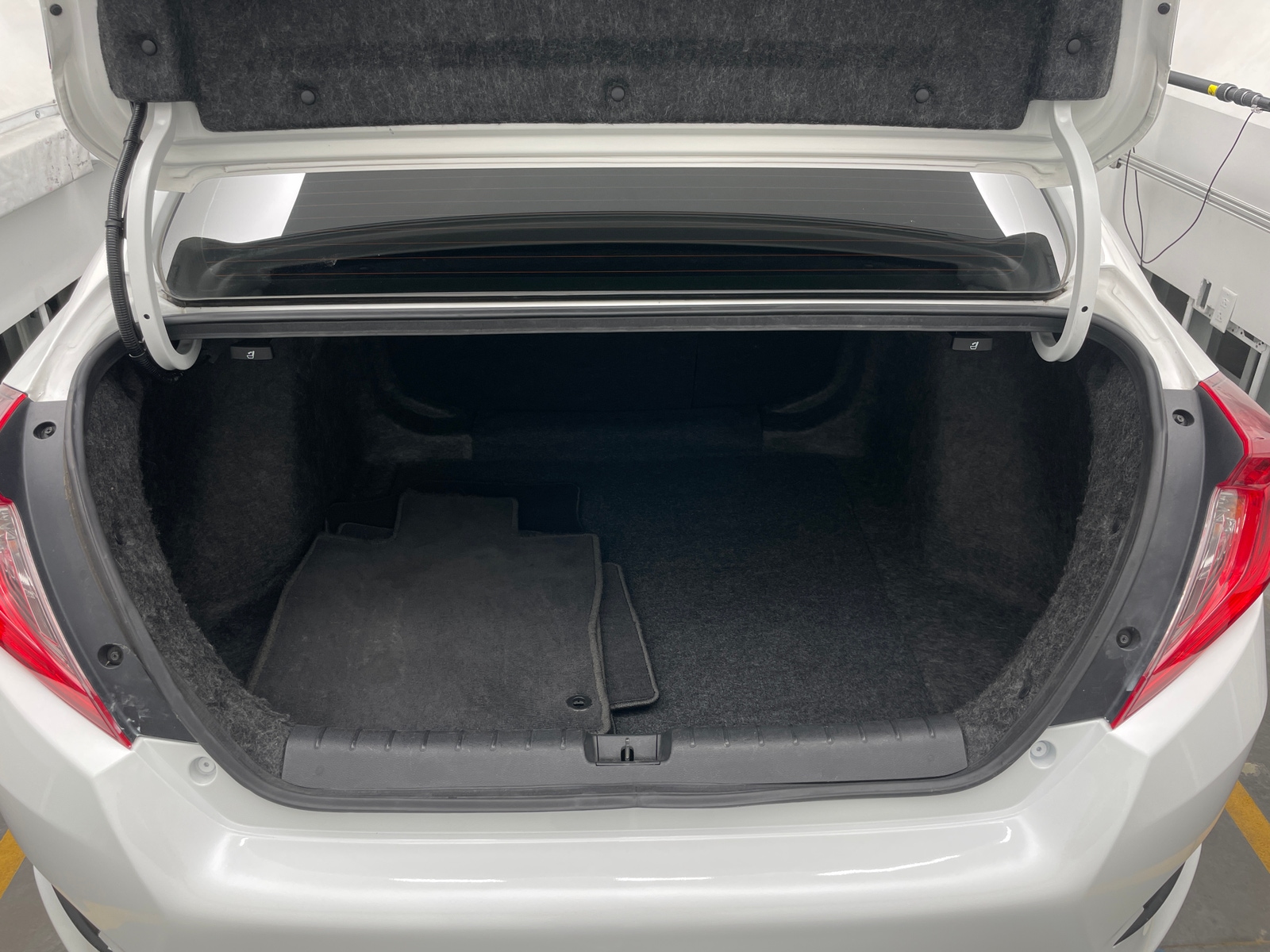 Thumbnail: 2017 Honda Civic - 7