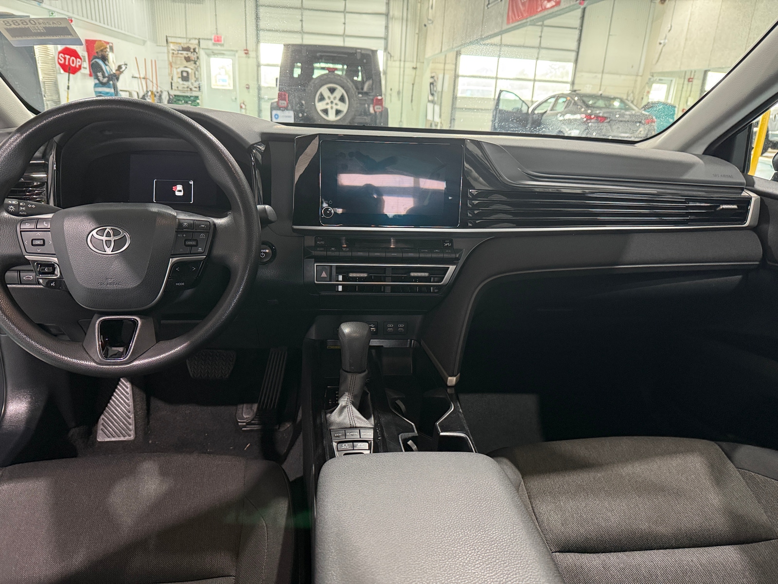 Thumbnail: 2025 Toyota Camry - 3