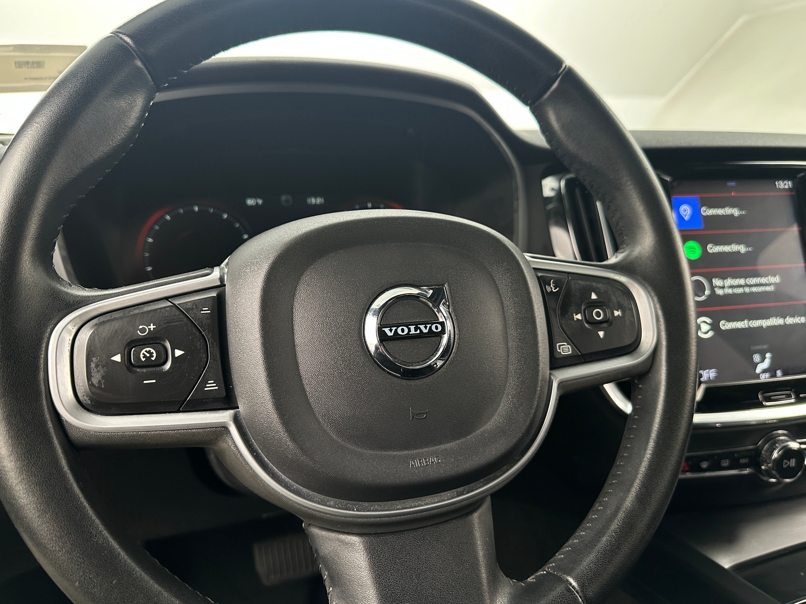 Thumbnail: 2020 Volvo S60 - 4