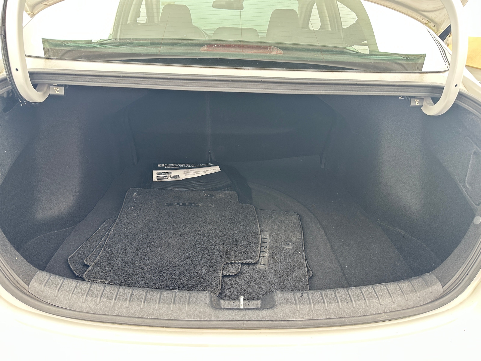 Thumbnail: 2023 Kia Forte - 7