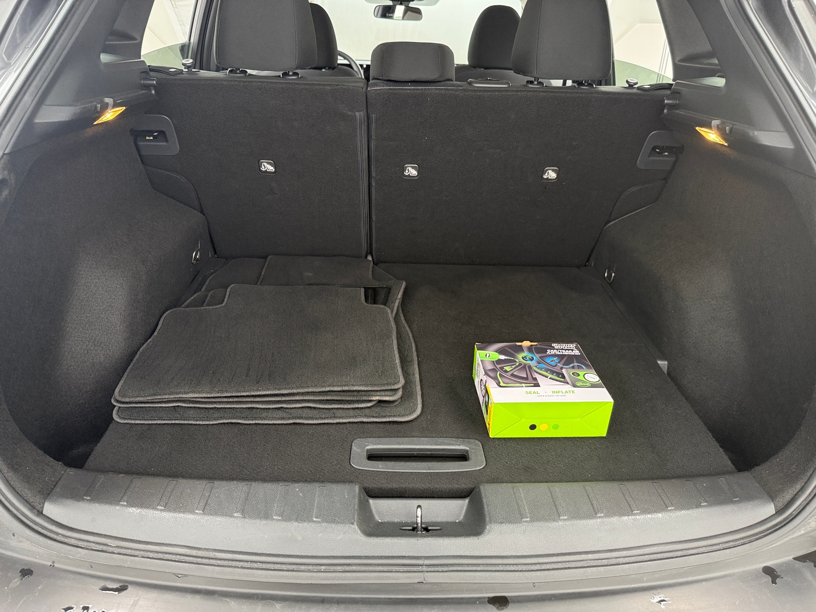 Thumbnail: 2025 Nissan Kicks - 7