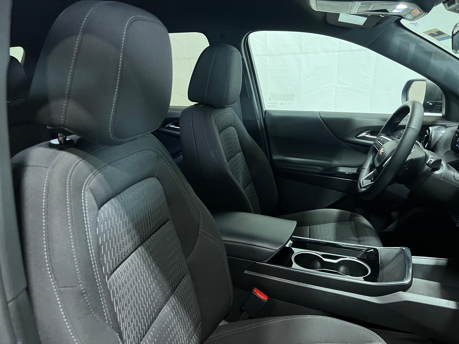 Thumbnail: 2025 Chevrolet Equinox - 2