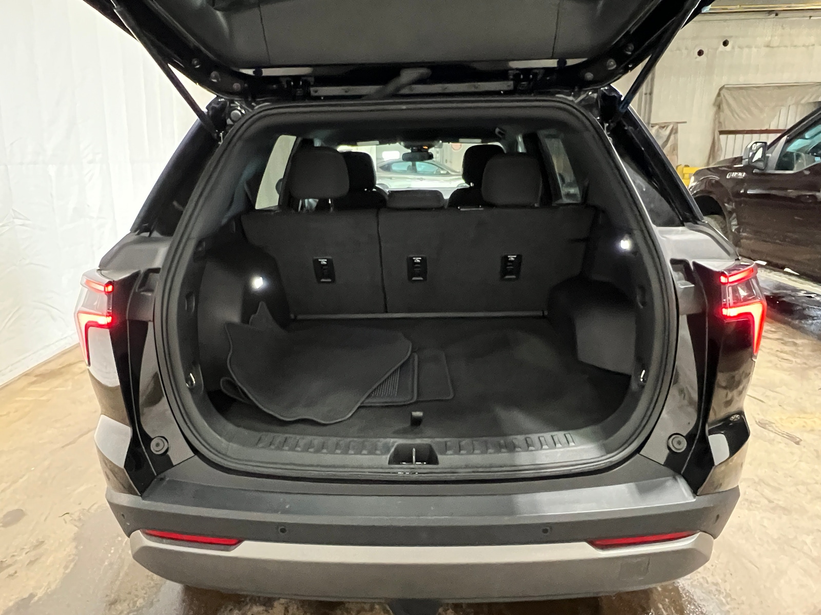 Thumbnail: 2025 Chevrolet Equinox - 7