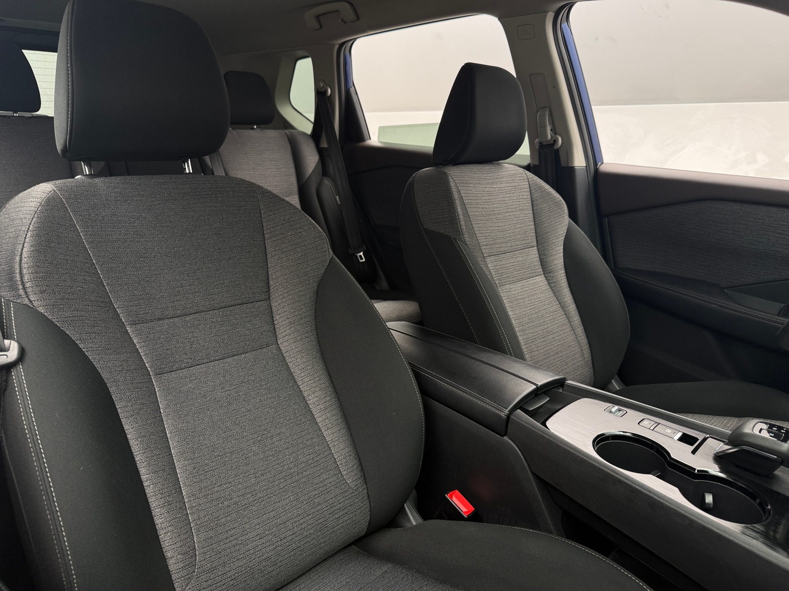 Thumbnail: 2023 Nissan Rogue - 2