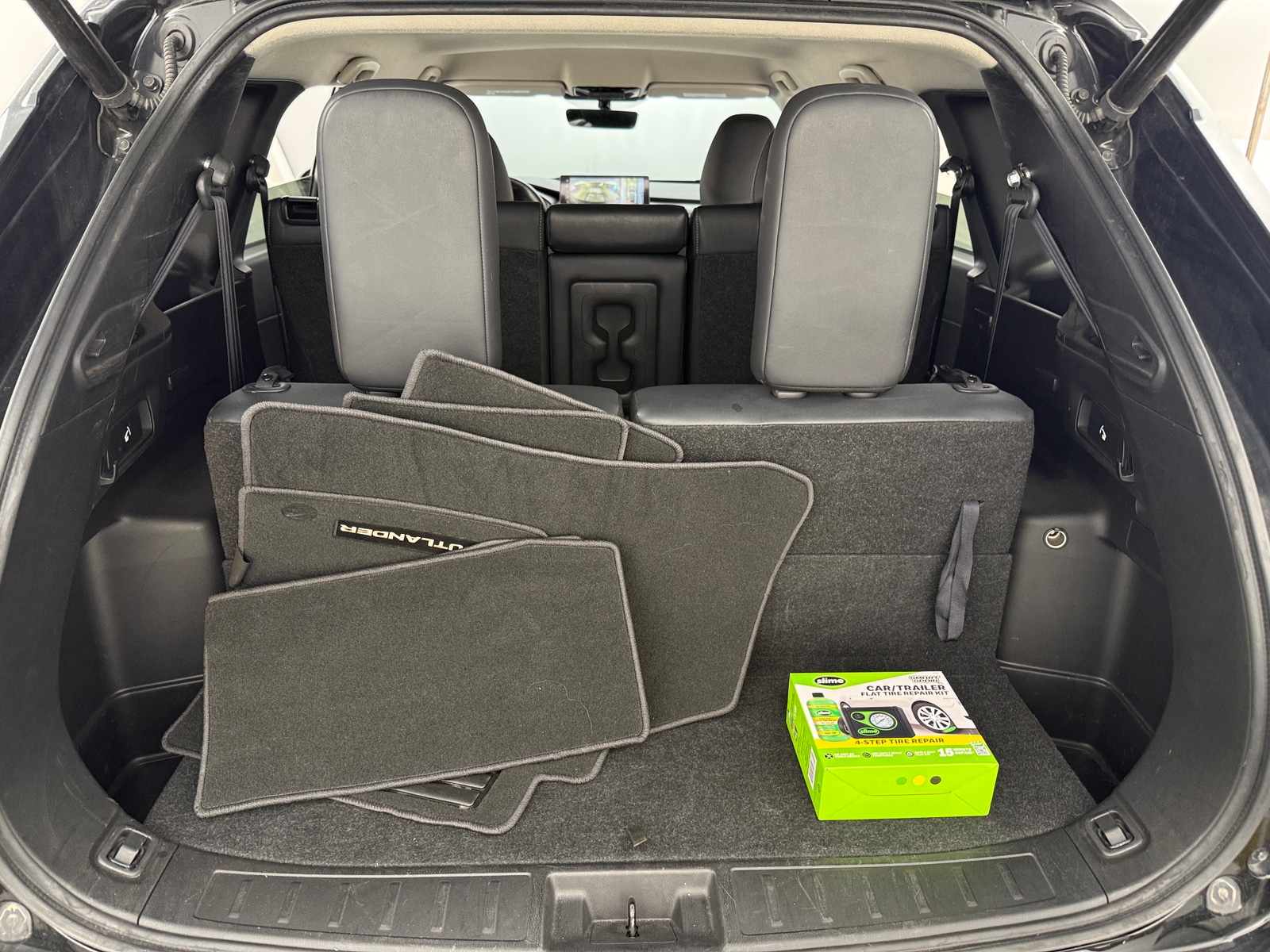 Thumbnail: 2025 Mitsubishi Outlander - 6