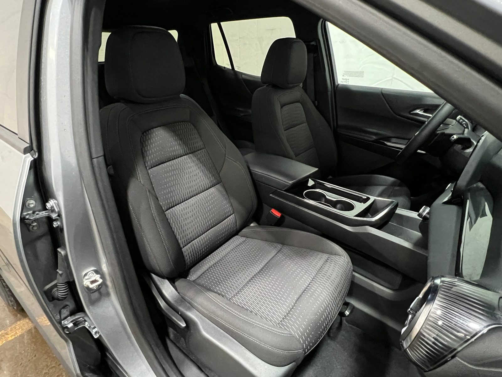 Thumbnail: 2025 Chevrolet Equinox - 2