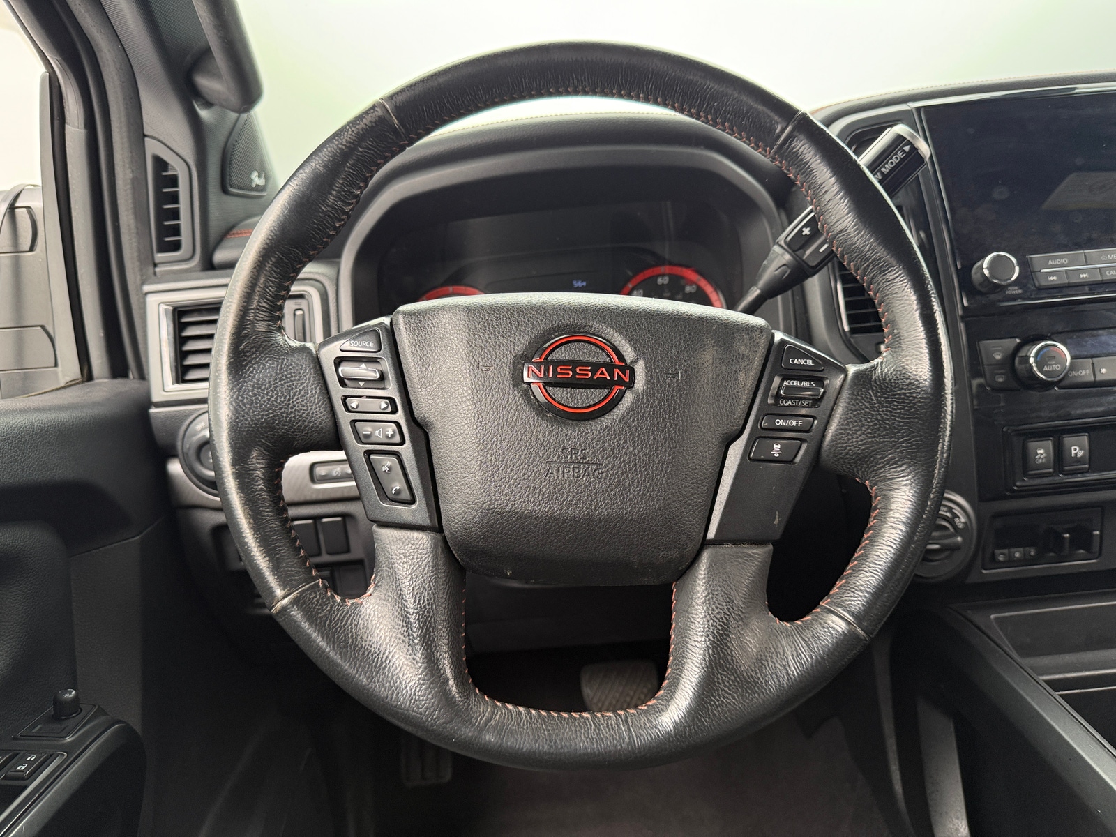 Thumbnail: 2023 Nissan Titan - 5