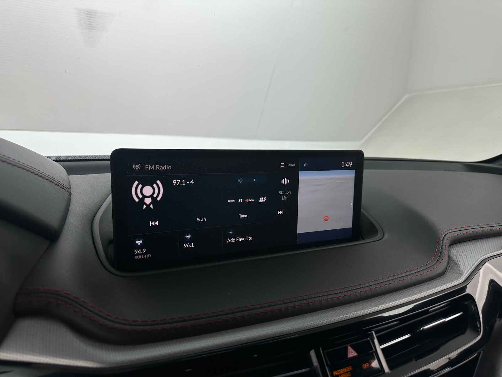 Thumbnail: 2023 Acura MDX - 3