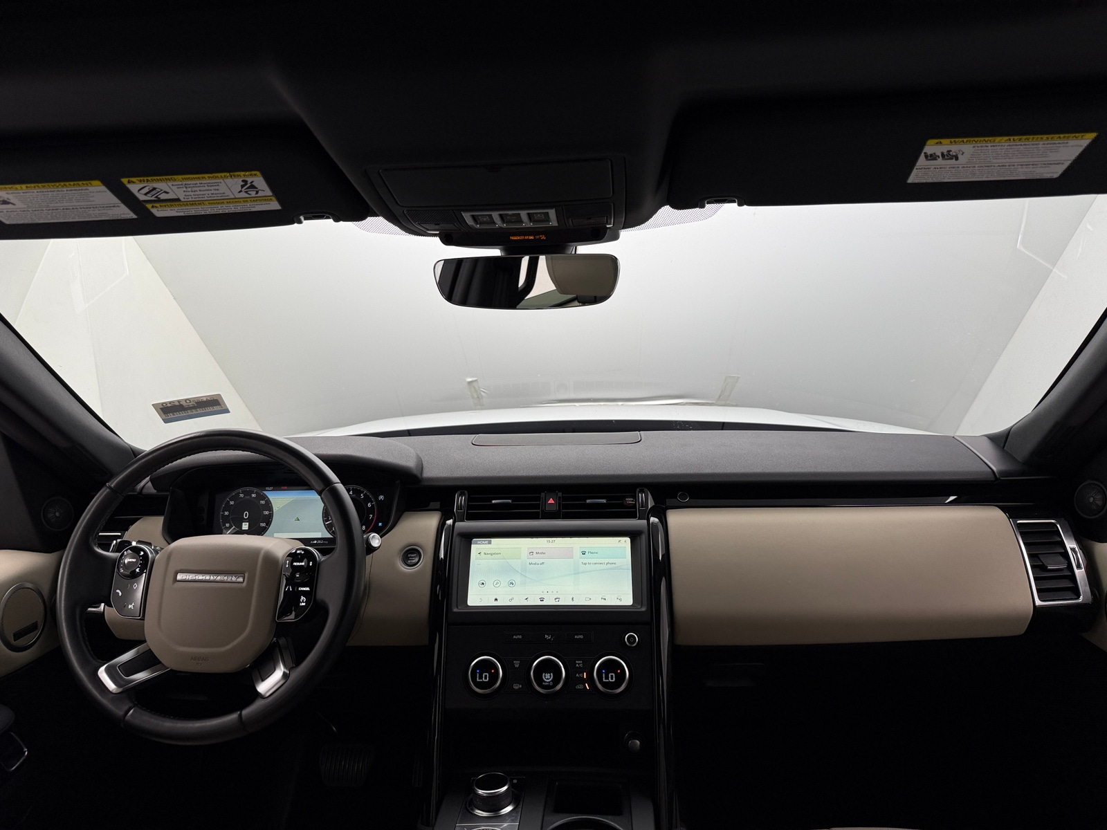 Thumbnail: 2019 Land Rover Discovery - 2