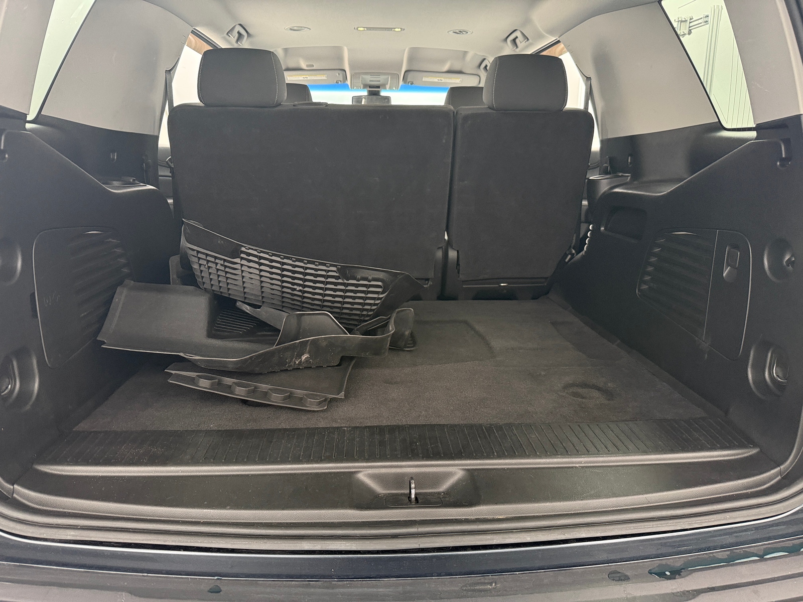 Thumbnail: 2019 Chevrolet Tahoe - 7