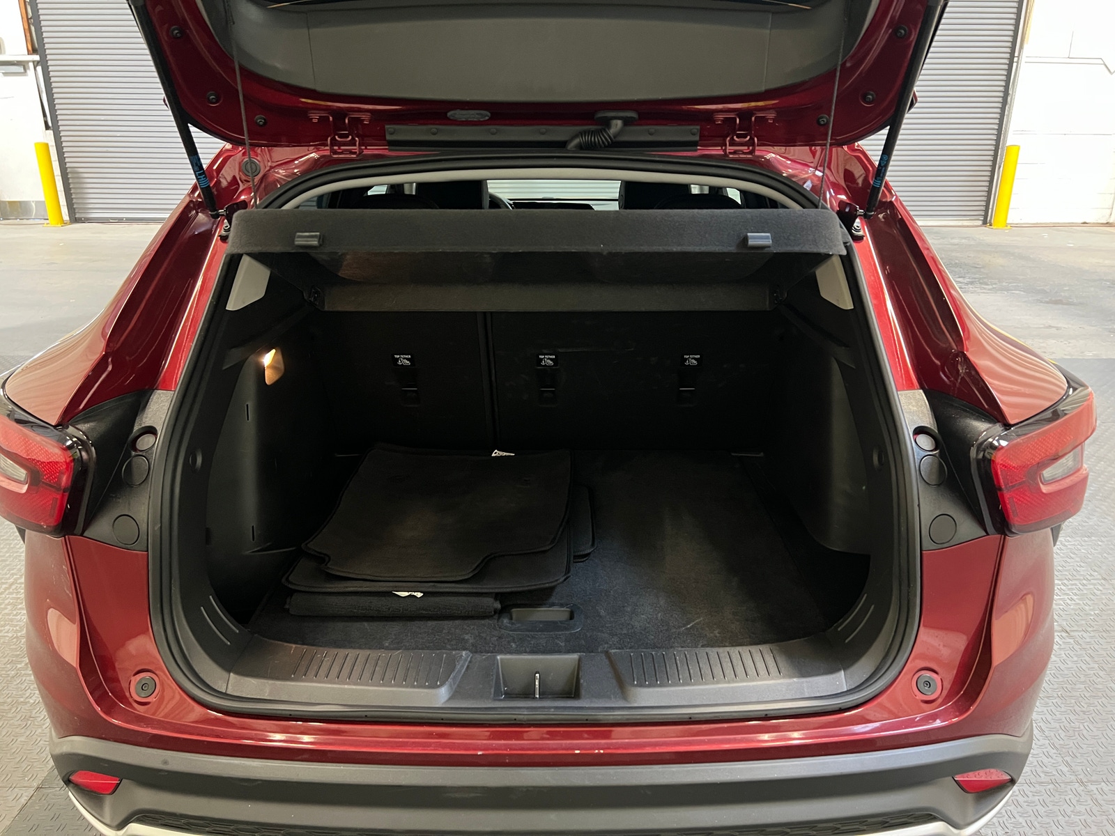 Thumbnail: 2025 Chevrolet Trax - 7