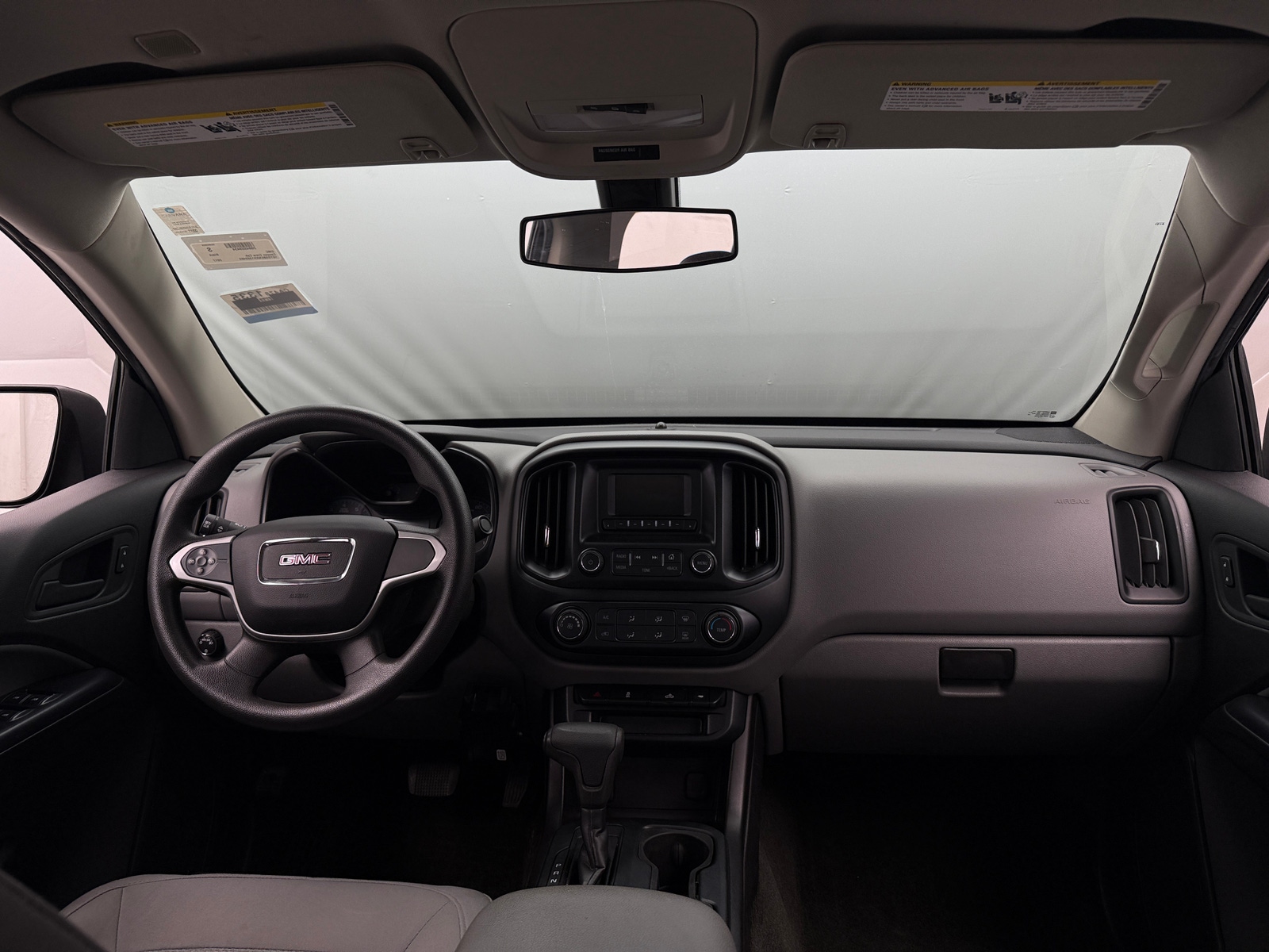 Thumbnail: 2017 GMC Canyon - 3