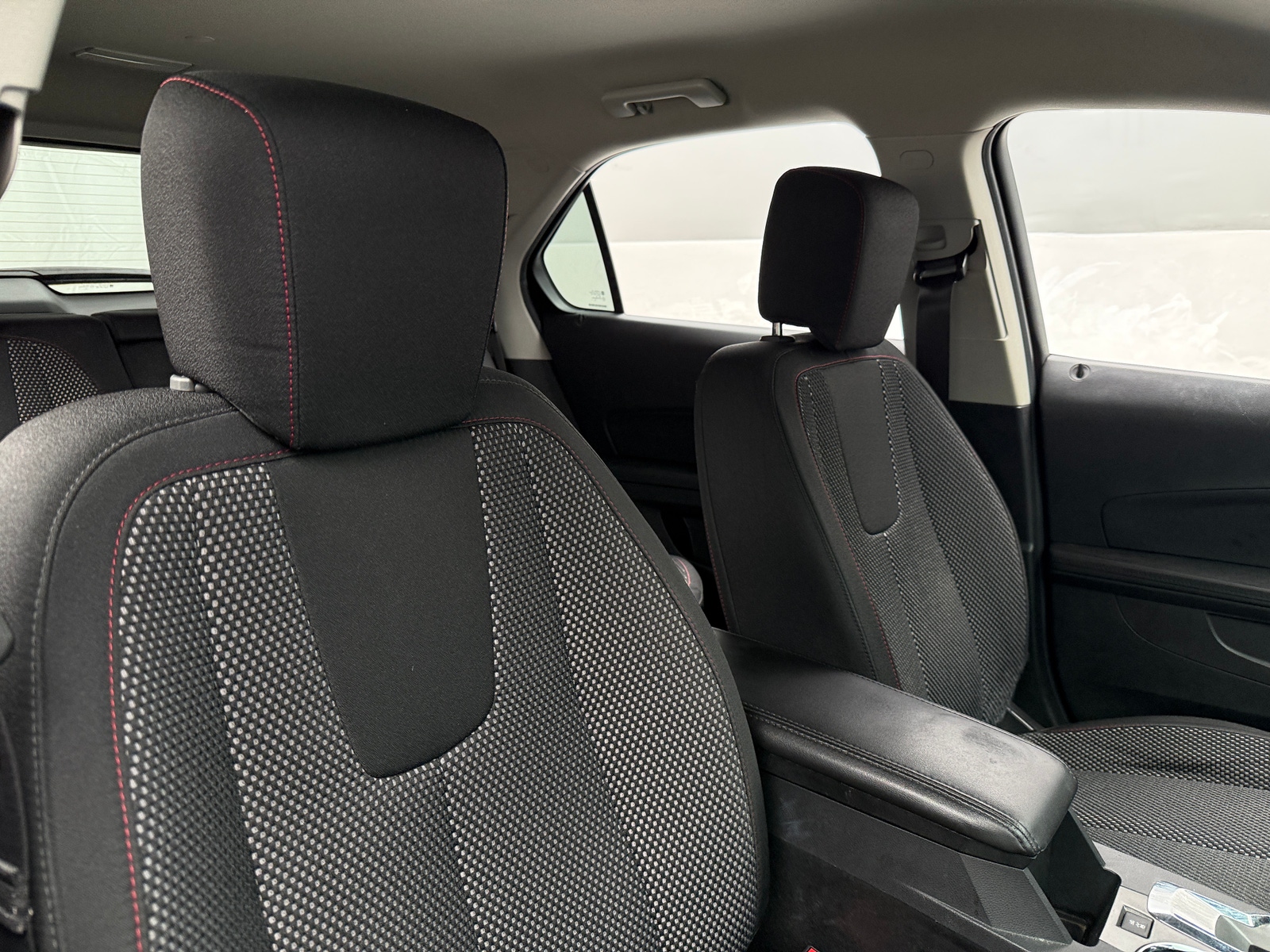 Thumbnail: 2017 Chevrolet Equinox - 2