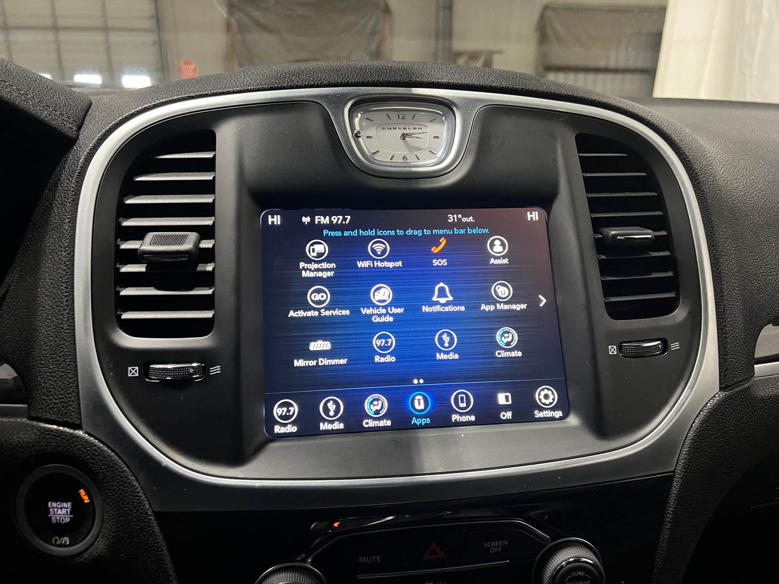 Thumbnail: 2019 Chrysler 300 - 4