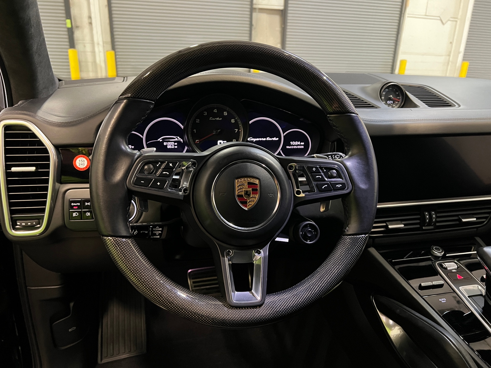 Thumbnail: 2021 Porsche Cayenne - 4