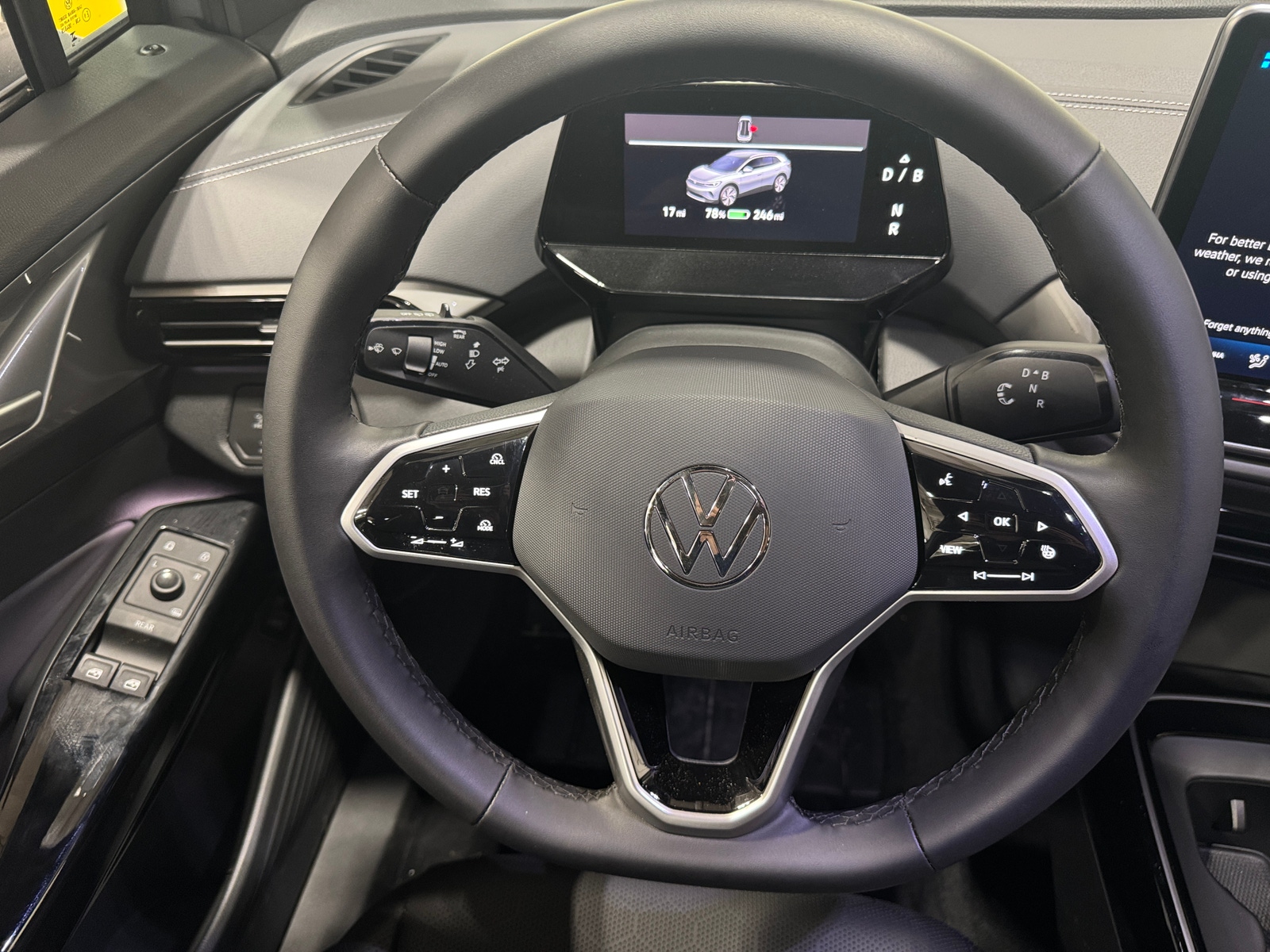 Thumbnail: 2024 Volkswagen ID.4 - 4