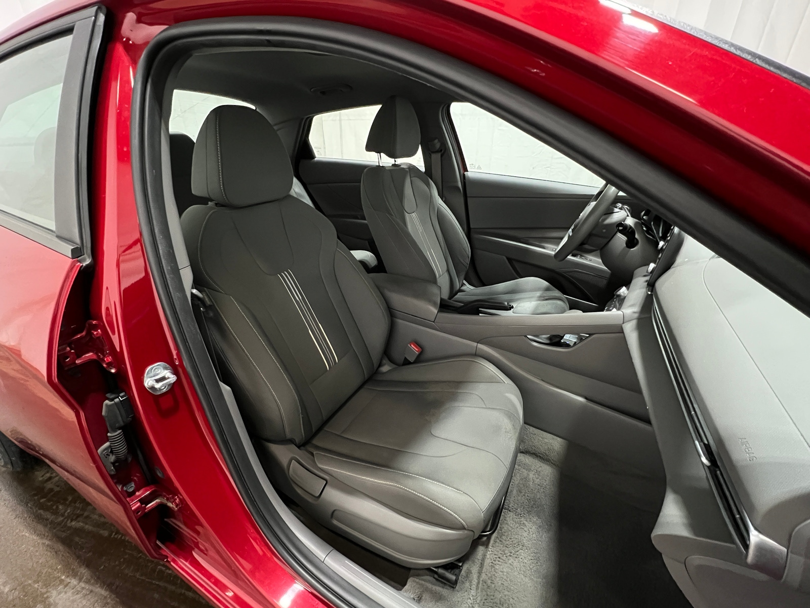 Thumbnail: 2023 Hyundai Elantra - 2