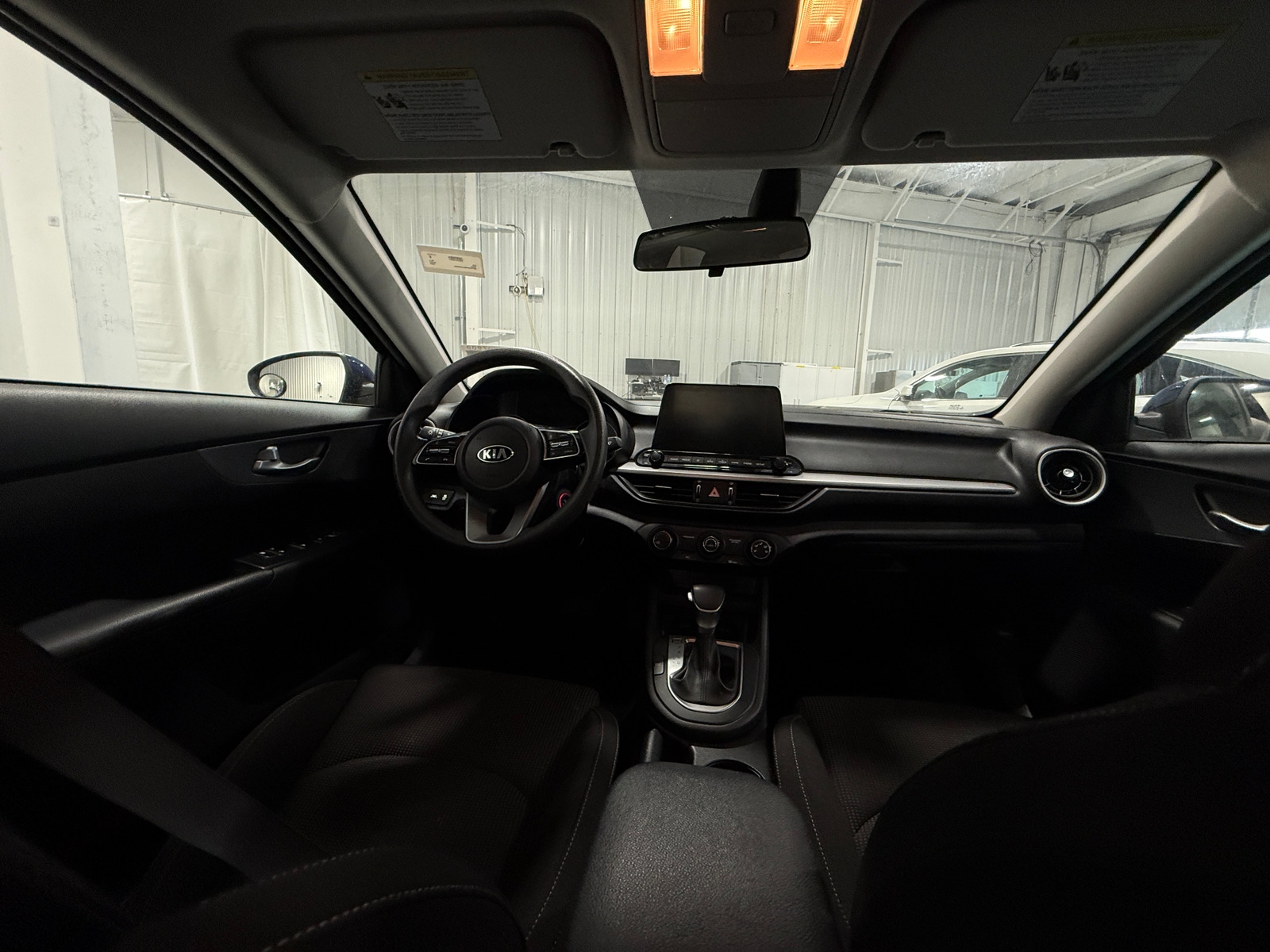 Thumbnail: 2020 Kia Forte - 3