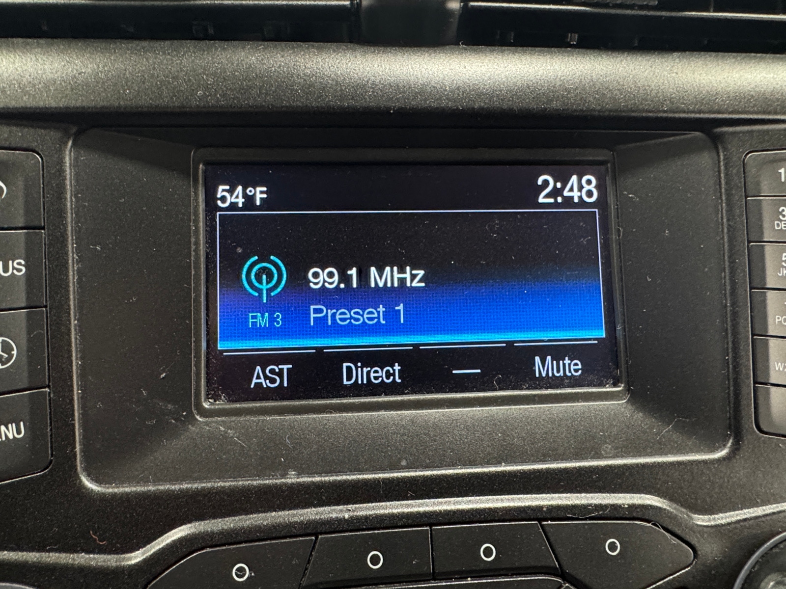 Thumbnail: 2014 Ford Fusion - 4