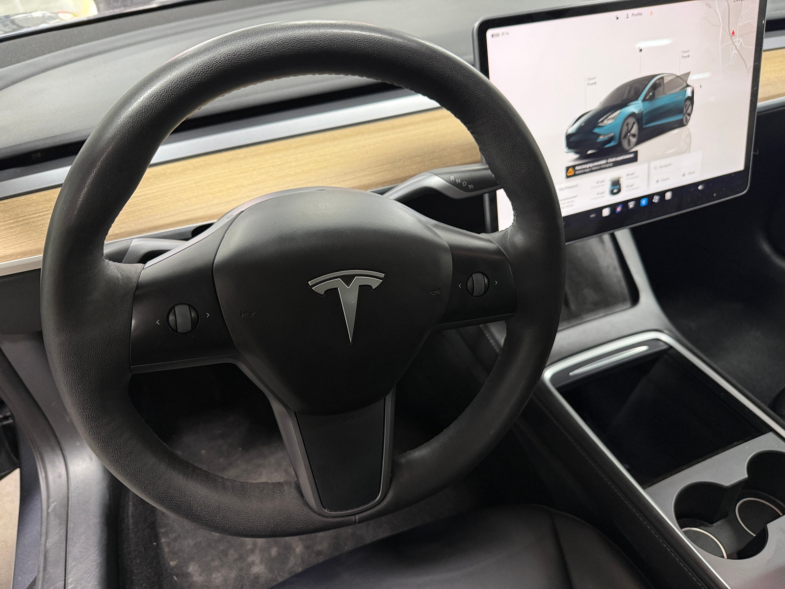 Thumbnail: 2023 Tesla Model 3 - 4