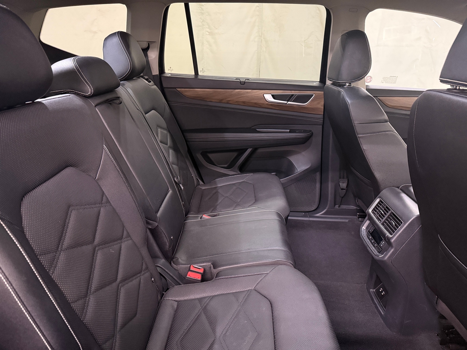 Thumbnail: 2025 Volkswagen Atlas - 5