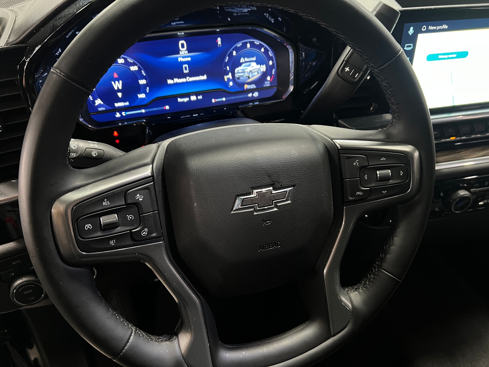 Thumbnail: 2025 Chevrolet Silverado 1500 - 5