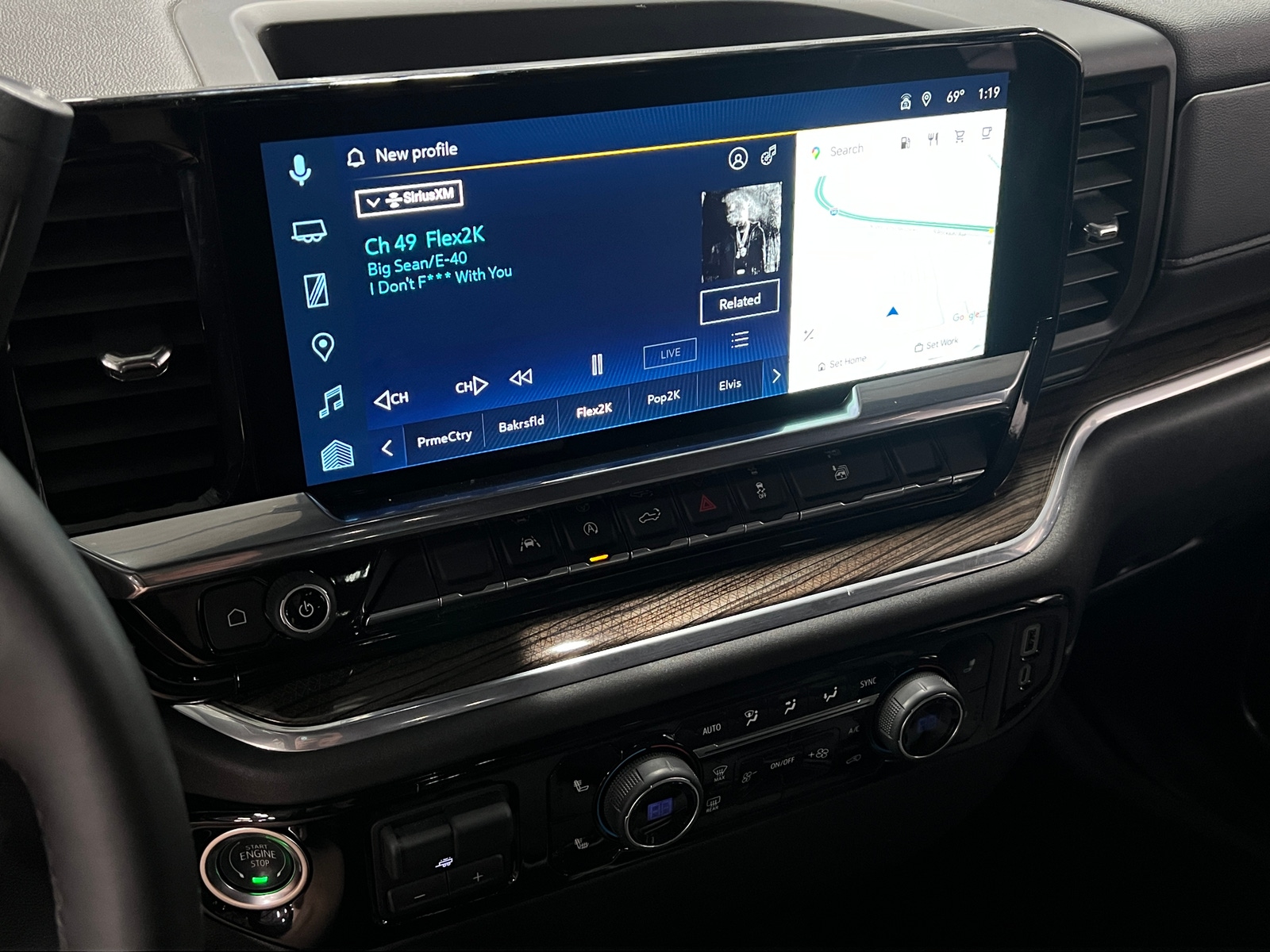 Thumbnail: 2025 Chevrolet Silverado 1500 - 4