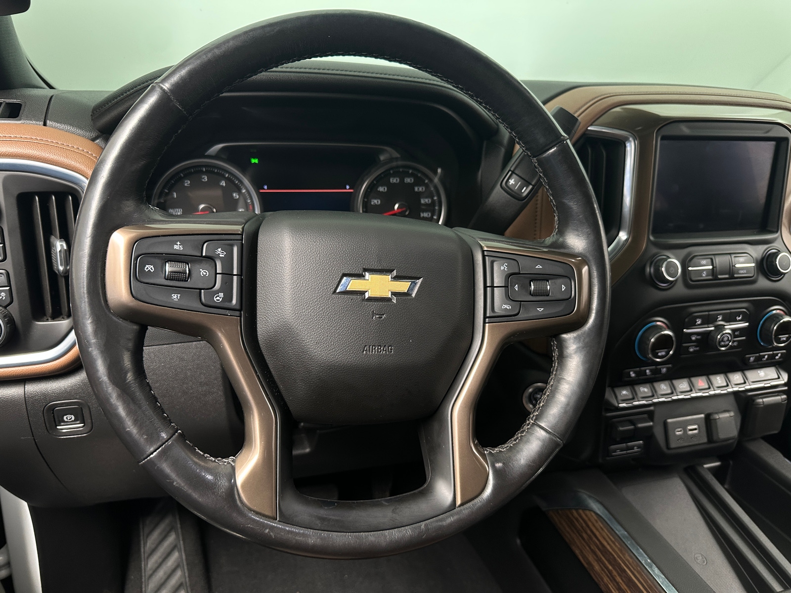 Thumbnail: 2019 Chevrolet Silverado 1500 - 4