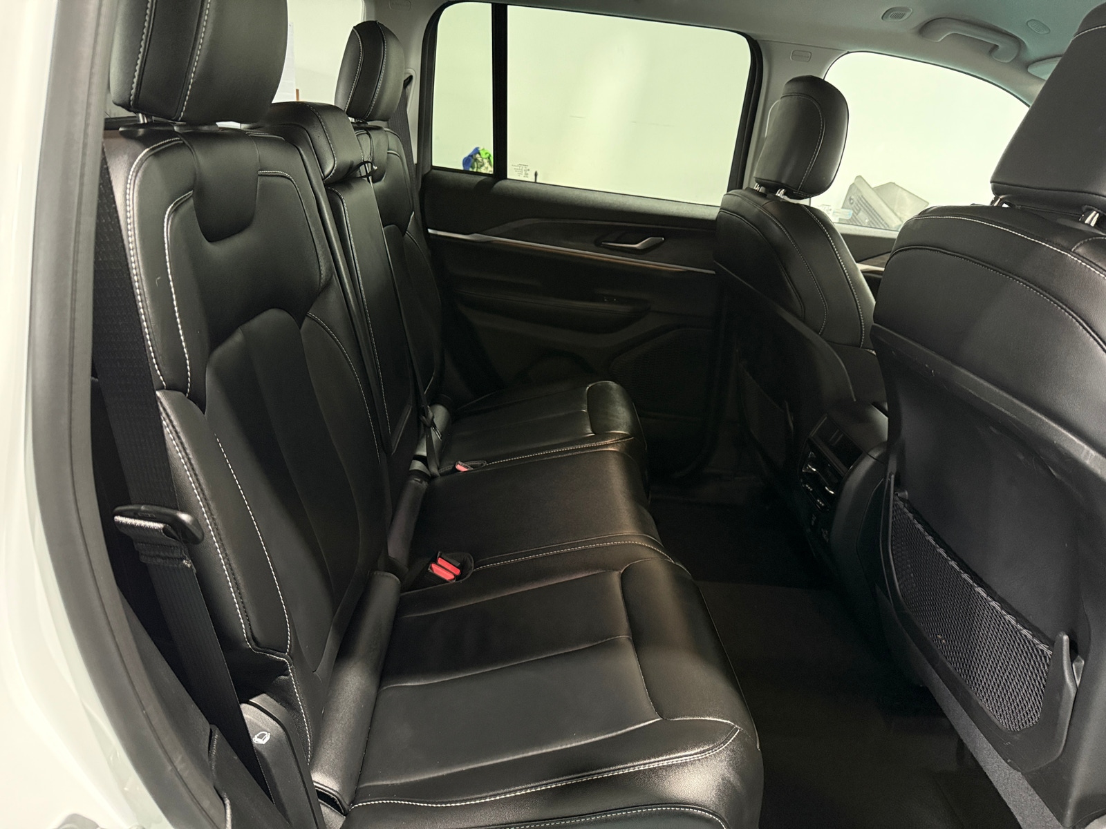 Thumbnail: 2023 Jeep Grand Cherokee - 5