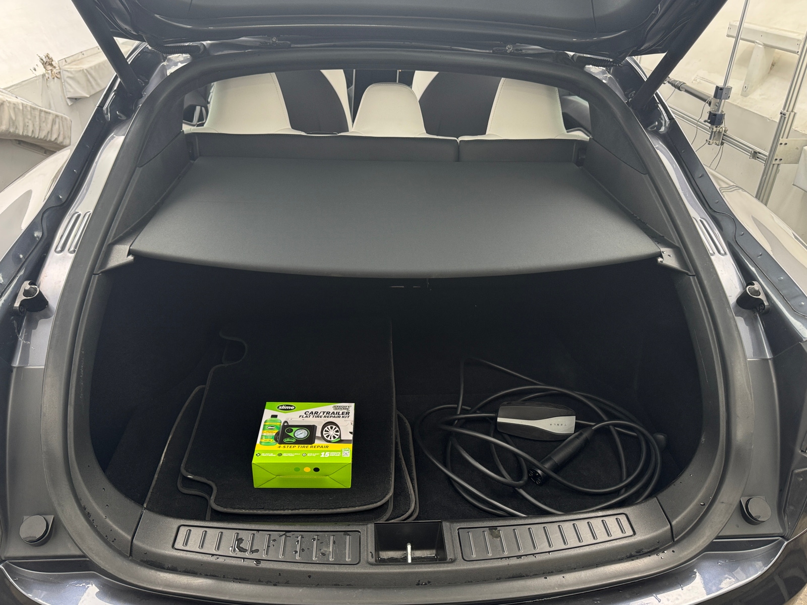 Thumbnail: 2020 Tesla Model S - 6