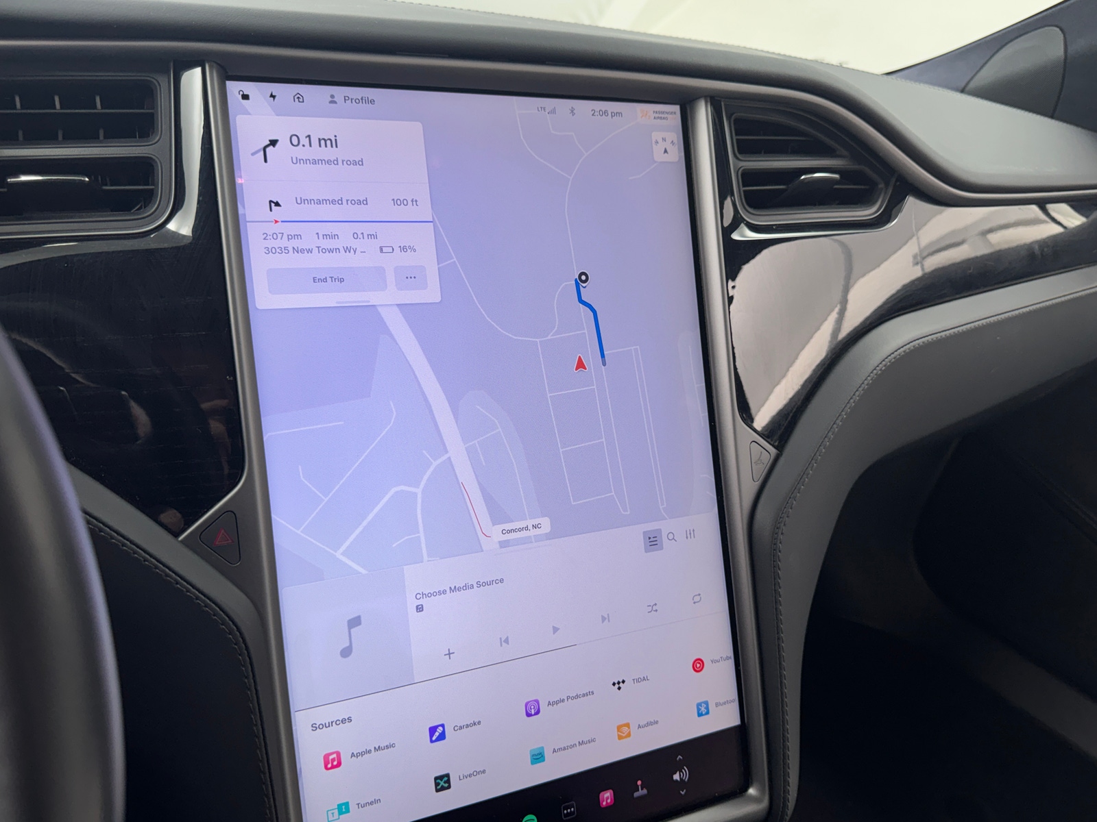 Thumbnail: 2020 Tesla Model S - 3