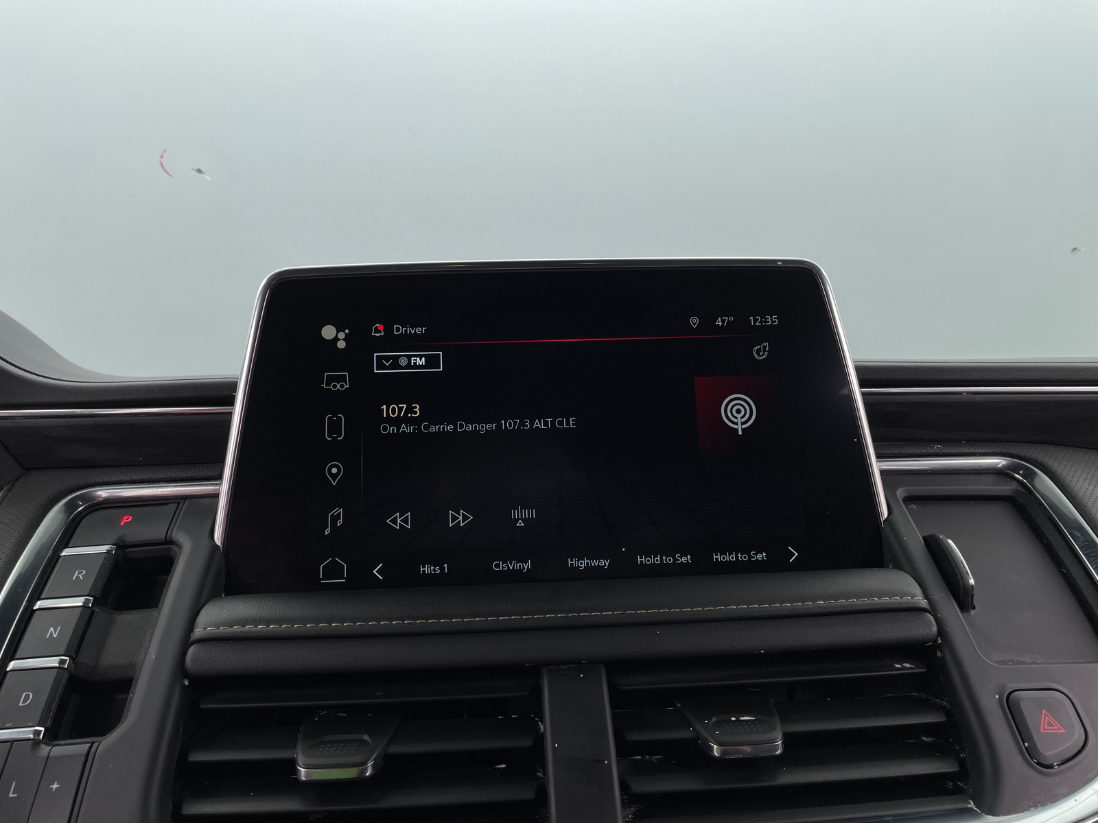 Thumbnail: 2023 GMC Yukon XL - 3