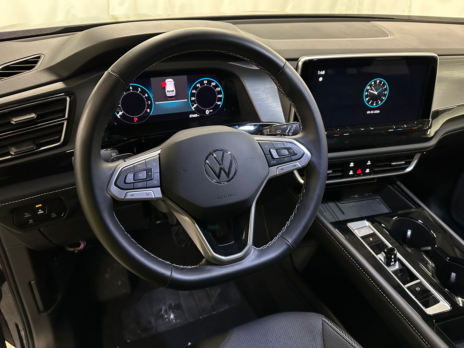 Thumbnail: 2025 Volkswagen Atlas - 4