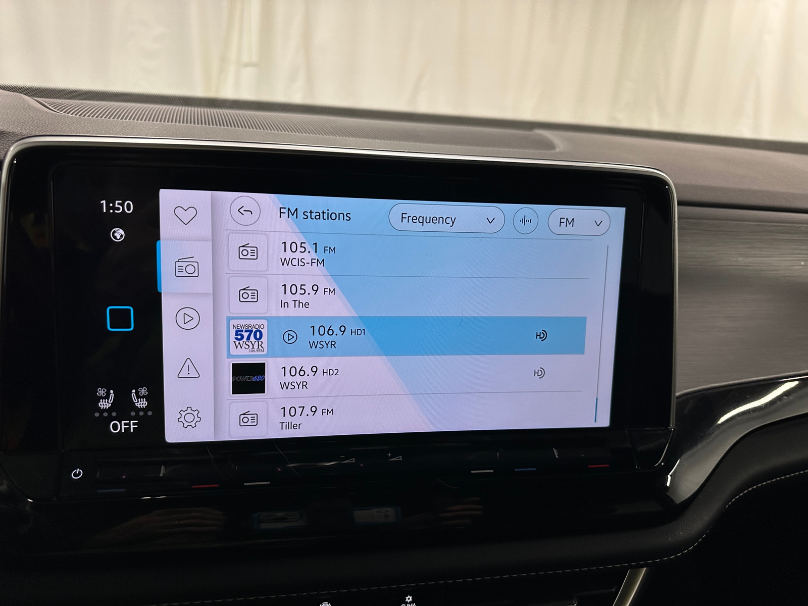 Thumbnail: 2025 Volkswagen Atlas - 3