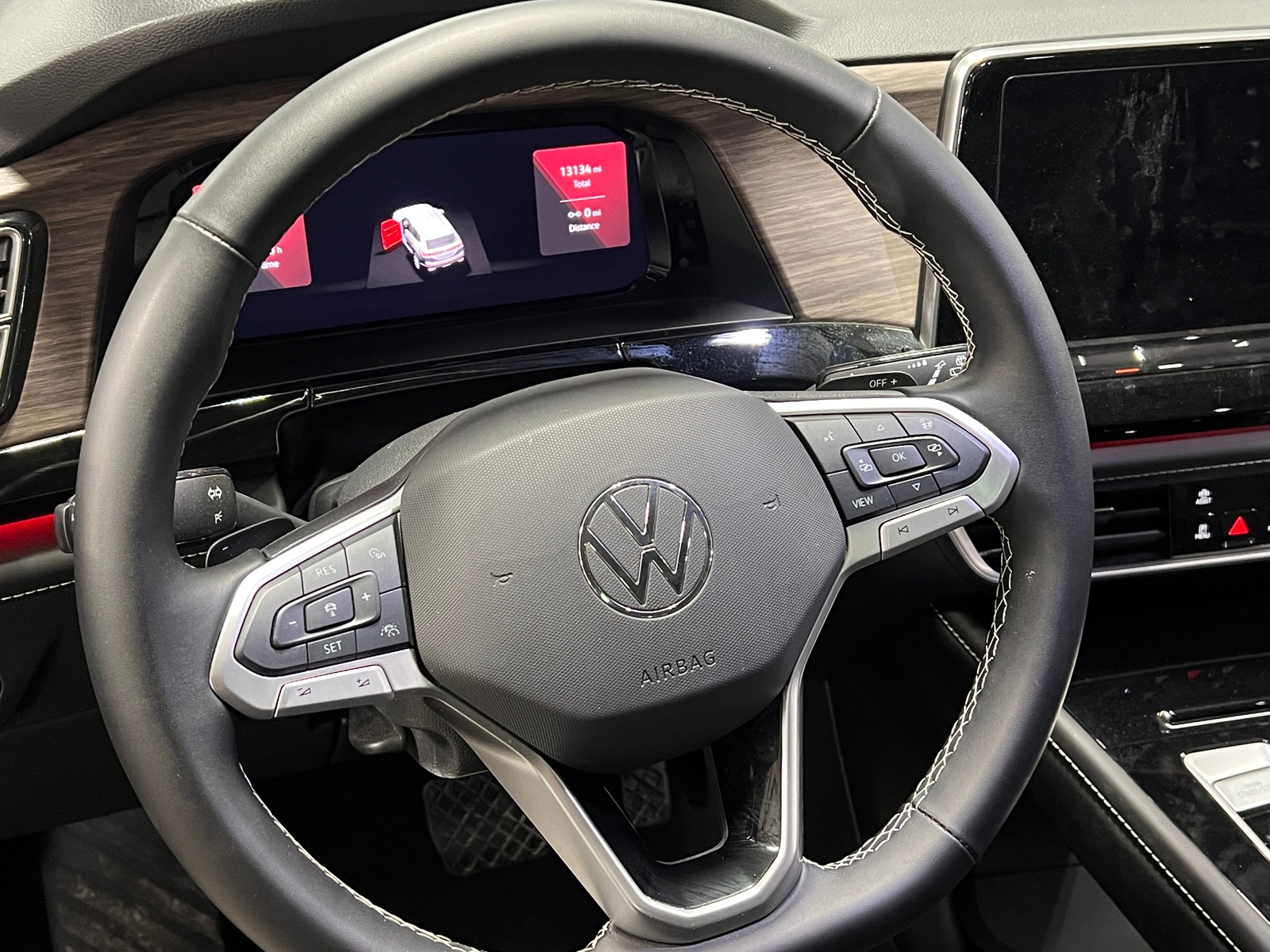 Thumbnail: 2025 Volkswagen Atlas - 4