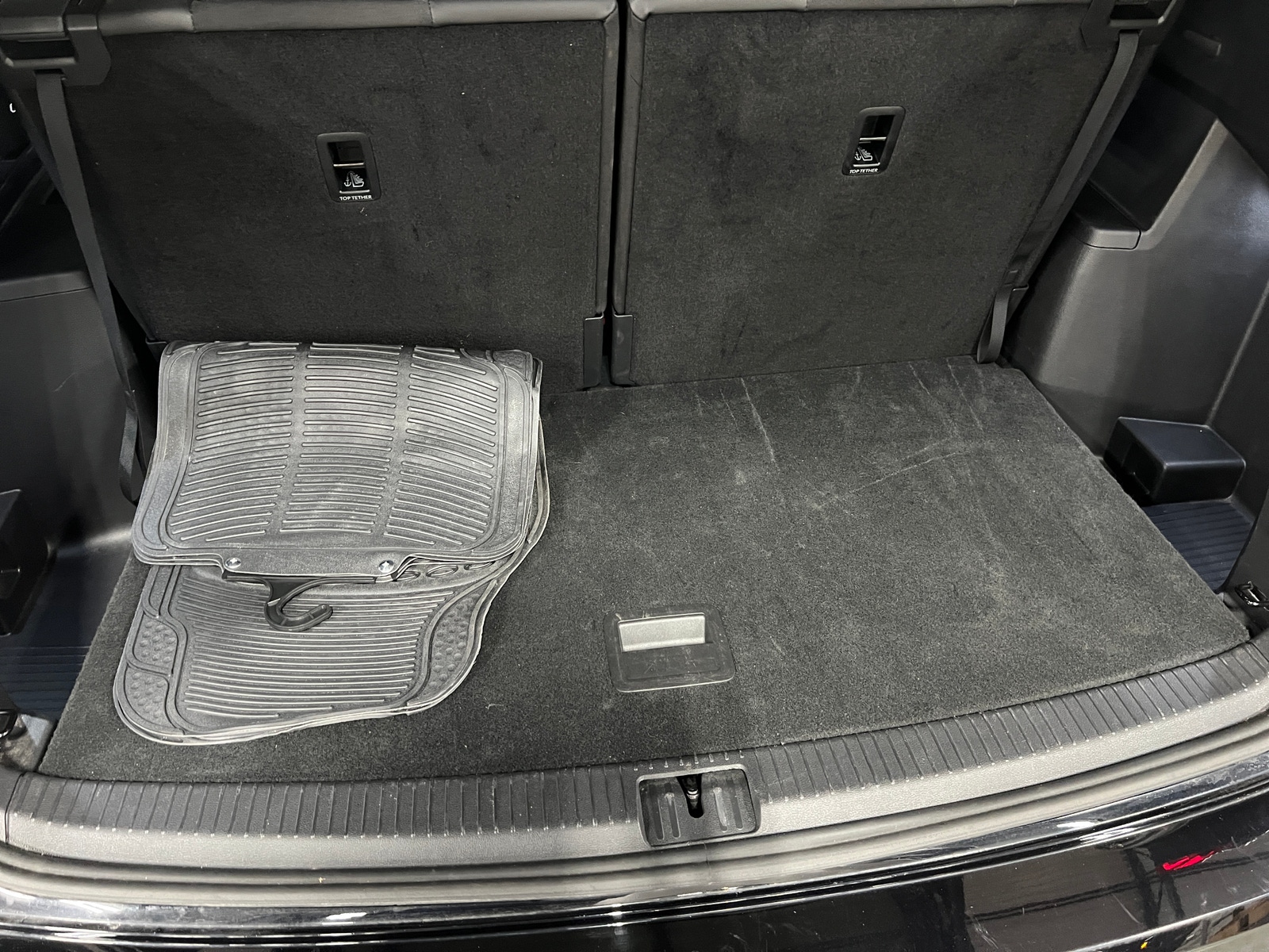 Thumbnail: 2025 Volkswagen Atlas - 6