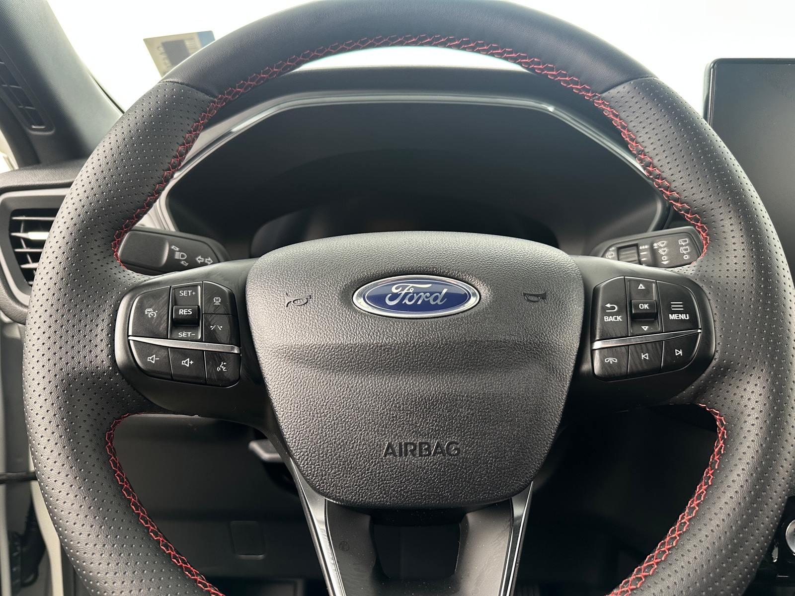 Thumbnail: 2025 Ford Escape - 5