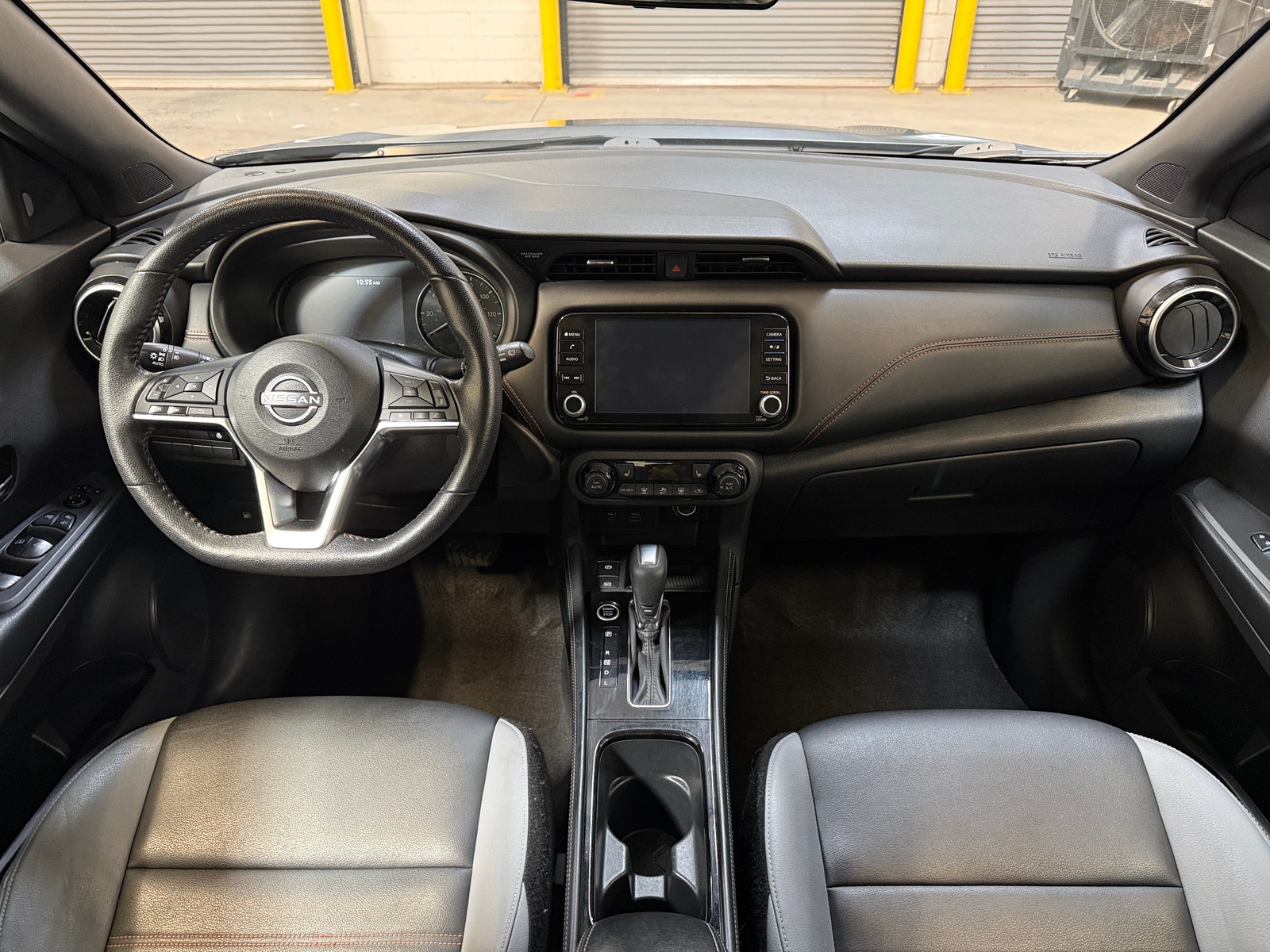 Thumbnail: 2023 Nissan Kicks - 3