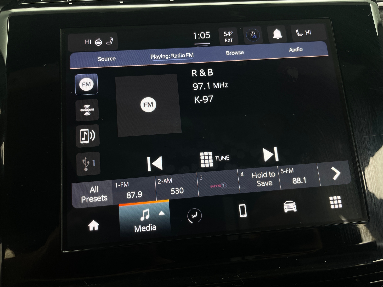 Thumbnail: 2023 Jeep Grand Cherokee - 3