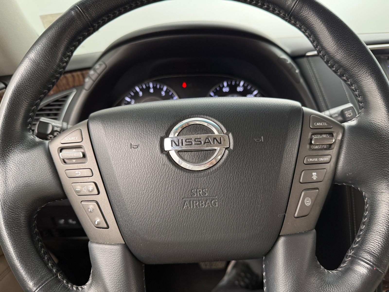 Thumbnail: 2017 Nissan Armada - 4