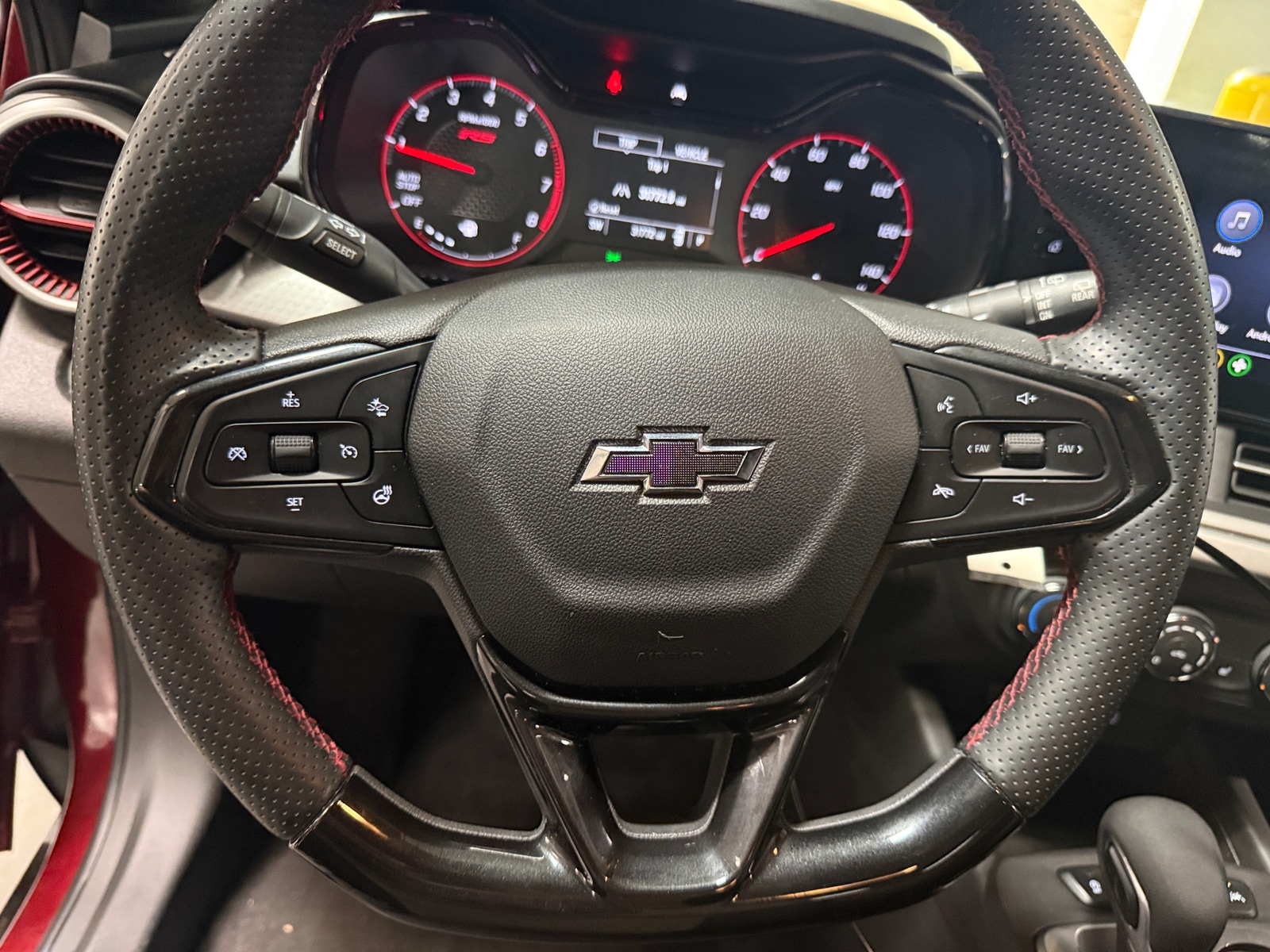 Thumbnail: 2024 Chevrolet Trax - 5