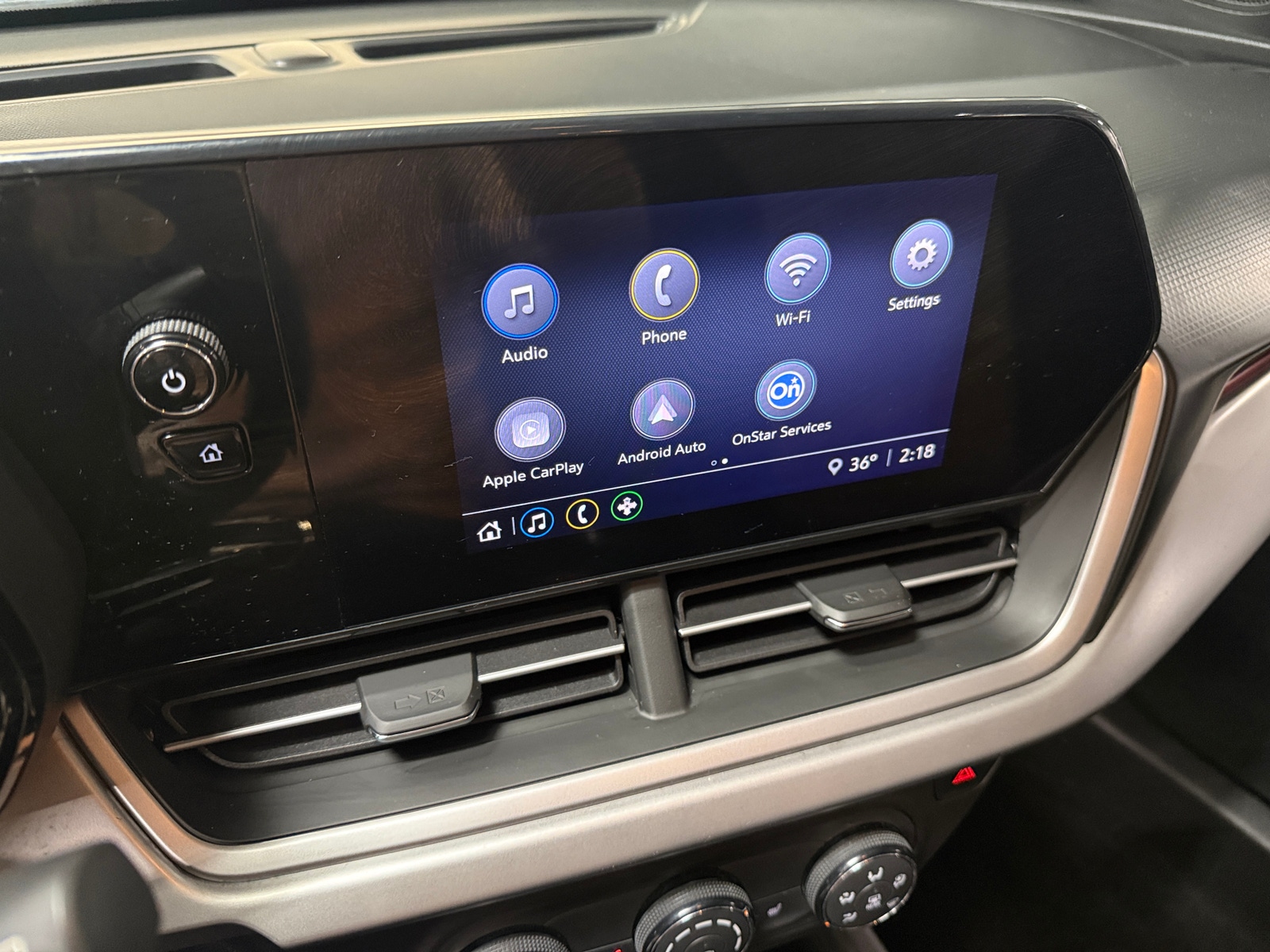 Thumbnail: 2024 Chevrolet Trax - 4