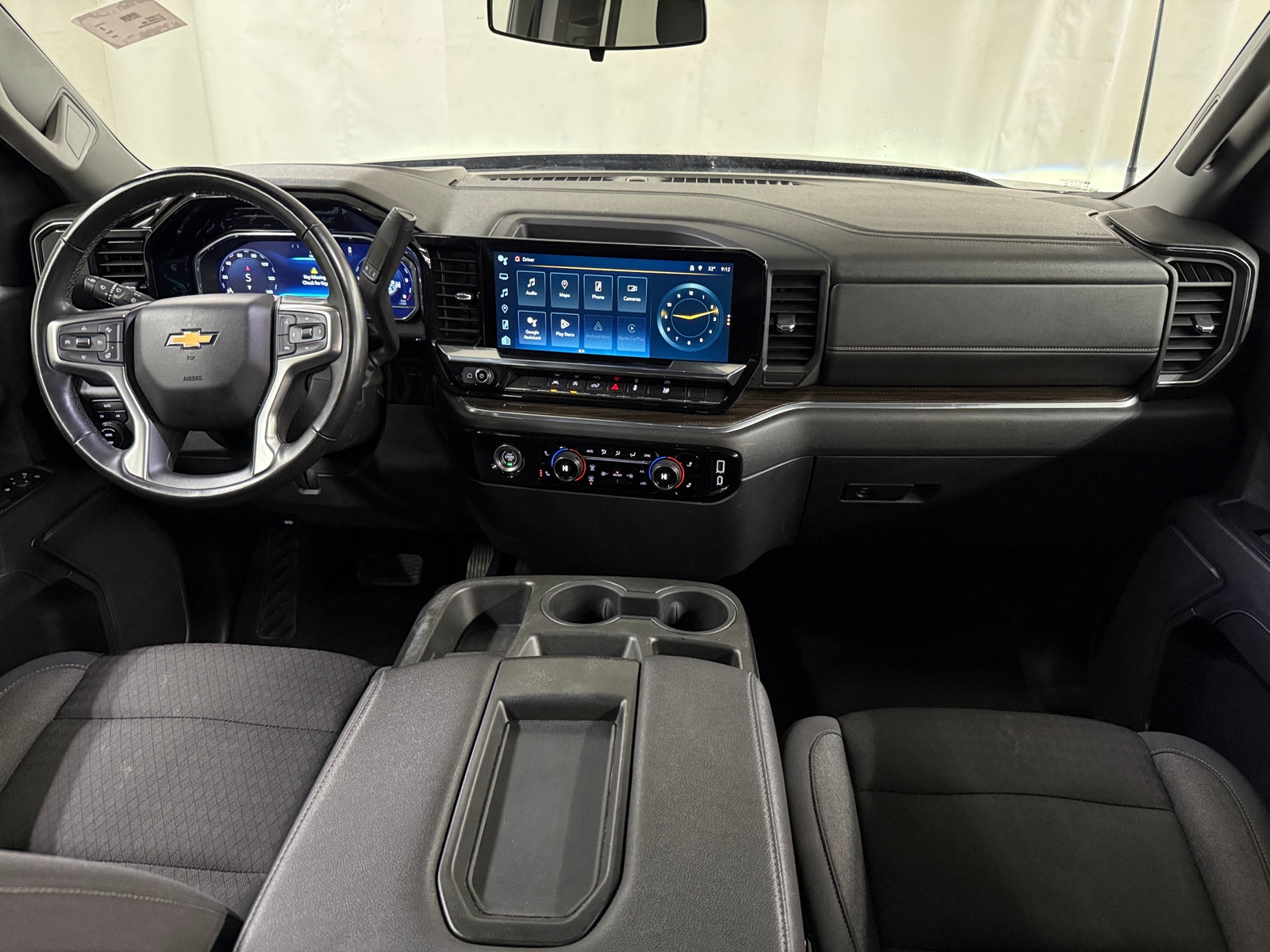 Thumbnail: 2023 Chevrolet Silverado 1500 - 3