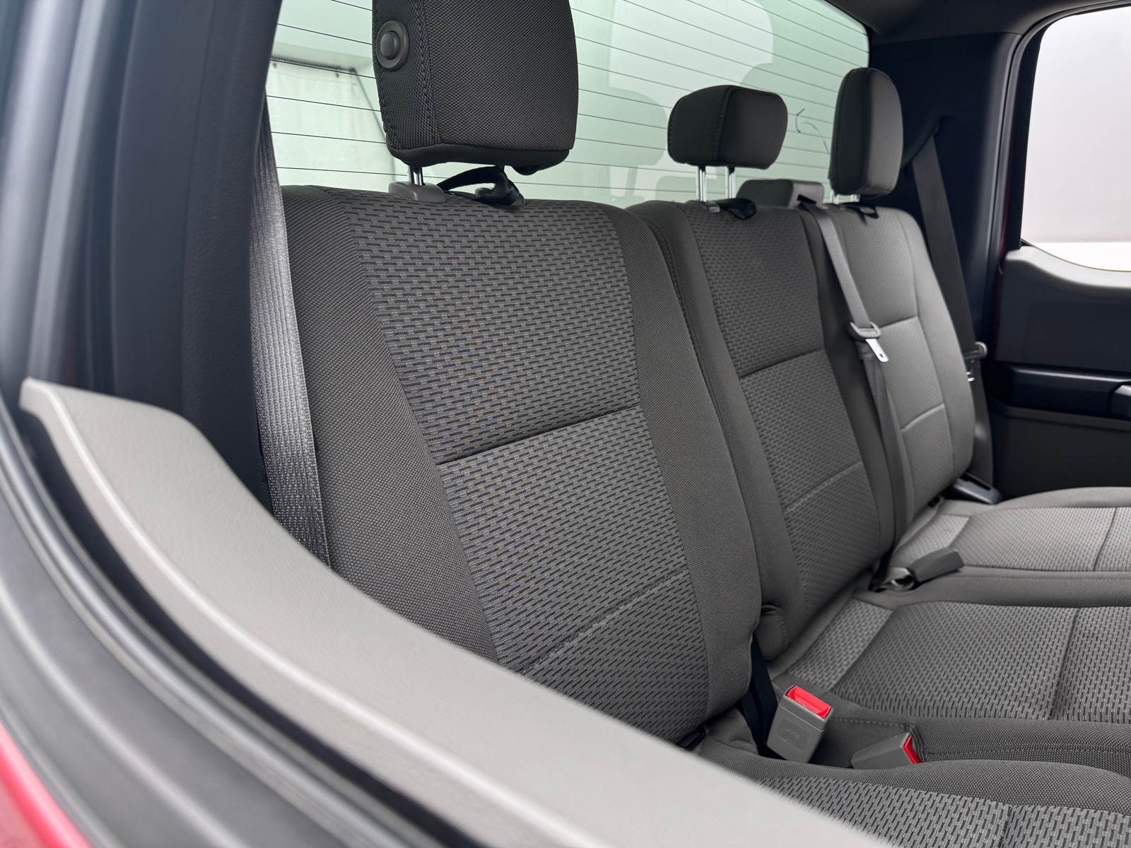 Thumbnail: 2018 Ford Econoline - 6