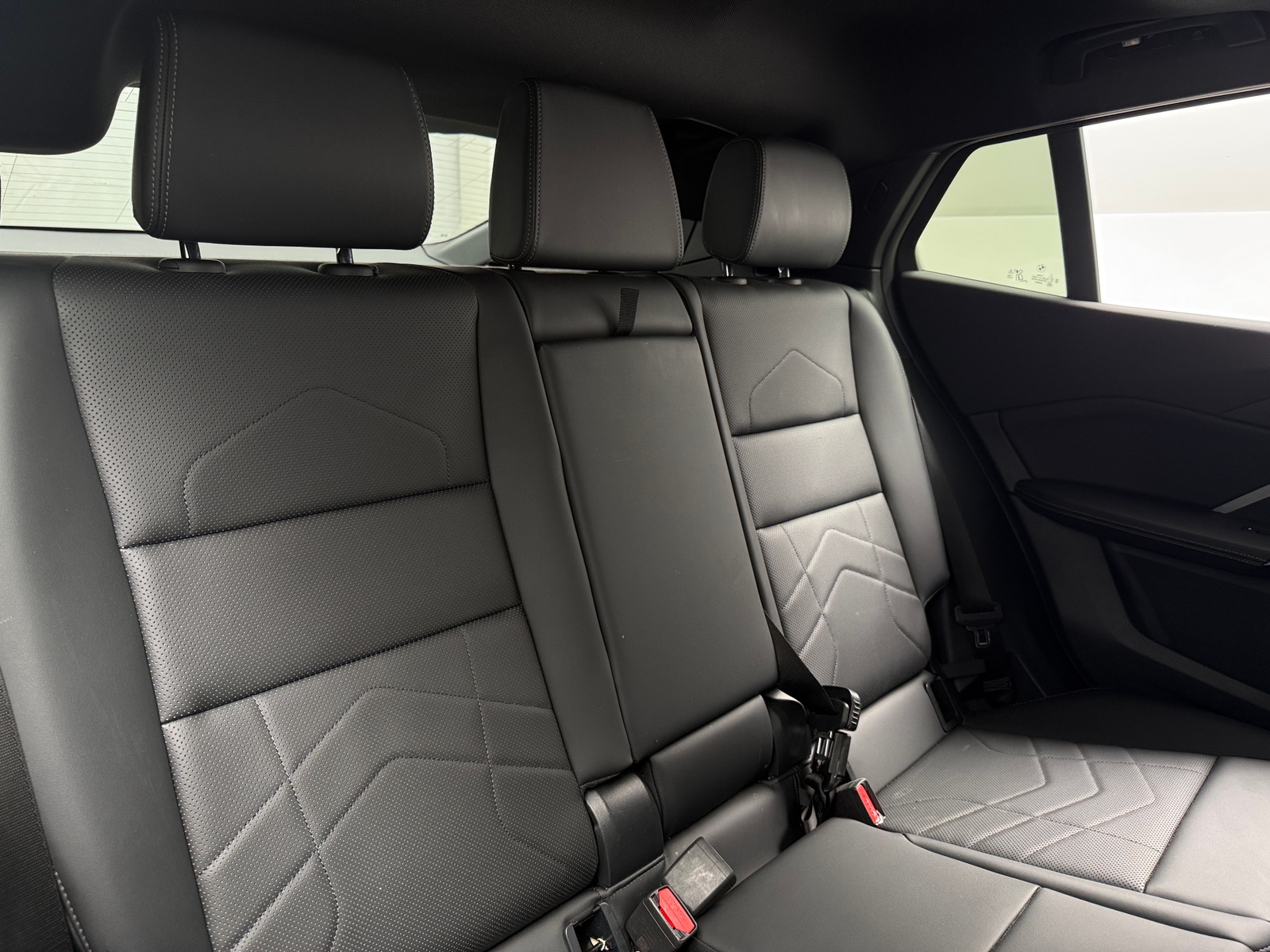 Thumbnail: 2025 BMW X2 - 5