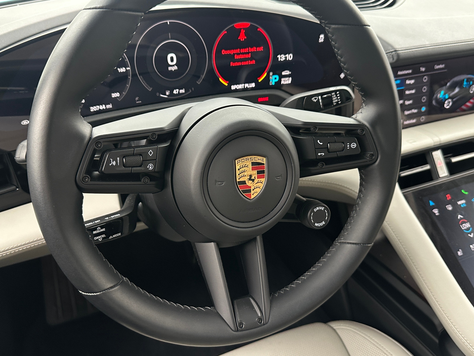 Thumbnail: 2020 Porsche Taycan - 5