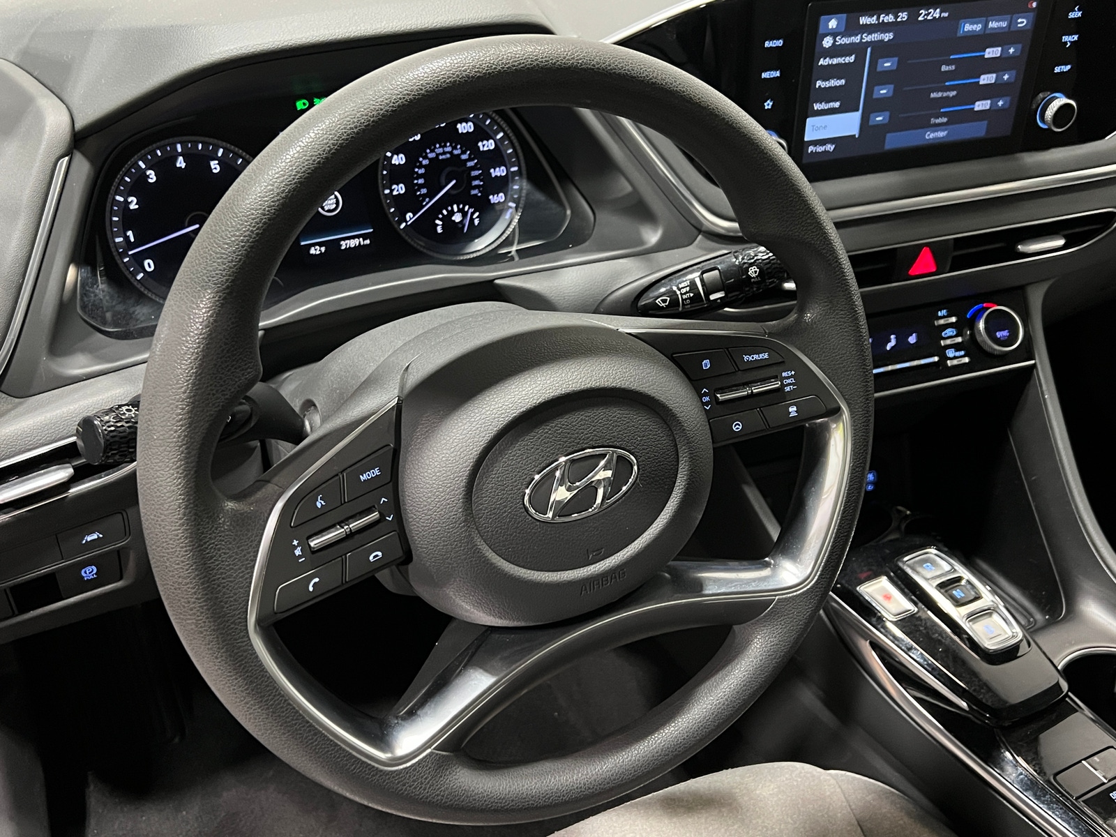 Thumbnail: 2020 Hyundai Sonata - 5