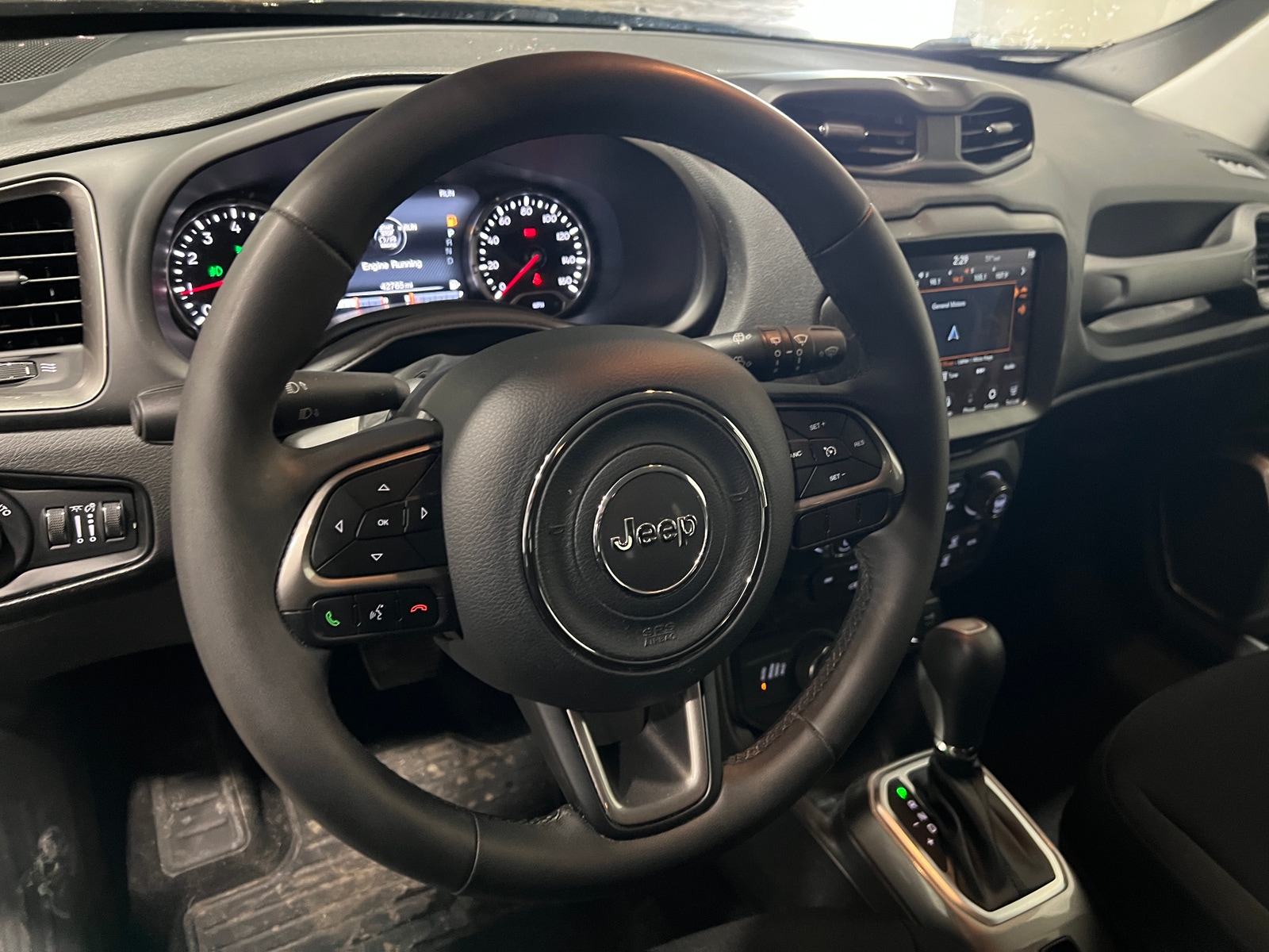 Thumbnail: 2022 Jeep Renegade - 5